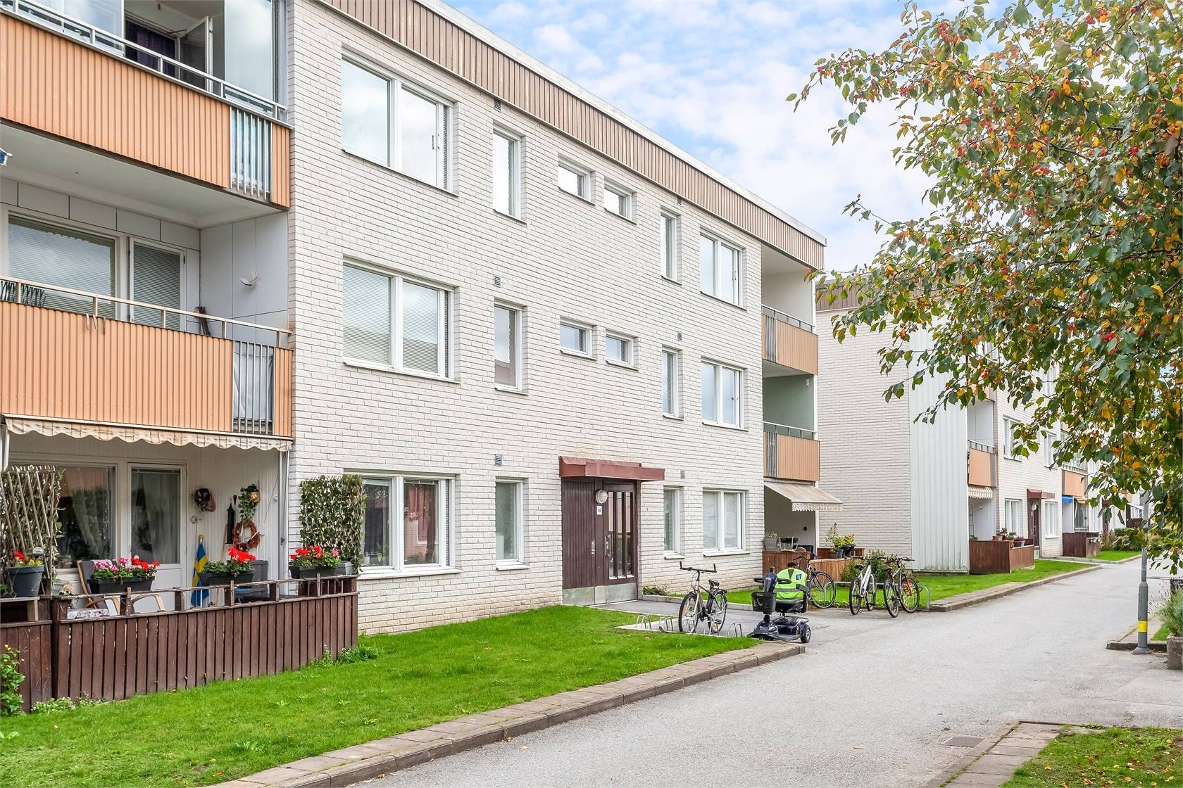 4 rum Lägenhet på Hallonvägen 46 Kungsängen - Tibble Upplands-Bro kommun - bild 16