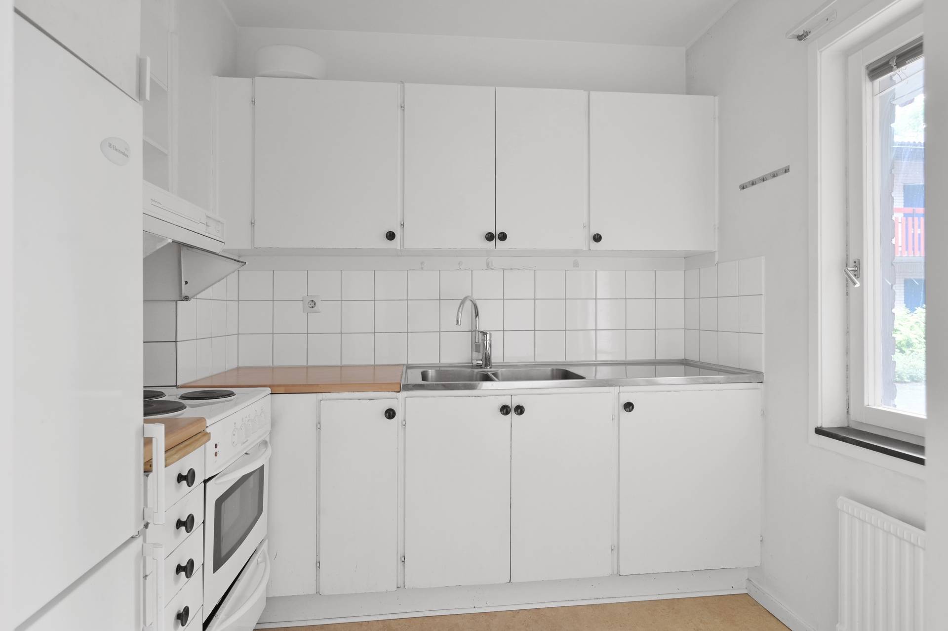 1 rum Lägenhet på Bridgevägen 12 Stortorp Huddinge kommun - bild 2