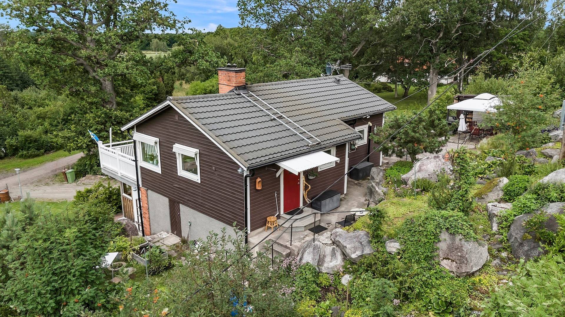 2 rum Villa på Nybynäsvägen 4 Nybynäs Västerås kommun - bild 36