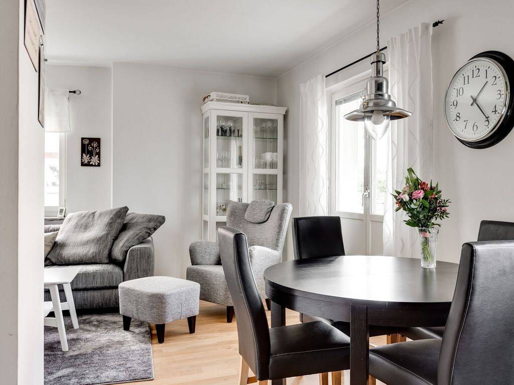 3 rum Lägenhet på Restalundsvägen 87 Centralt Öster Örebro kommun - bild 11