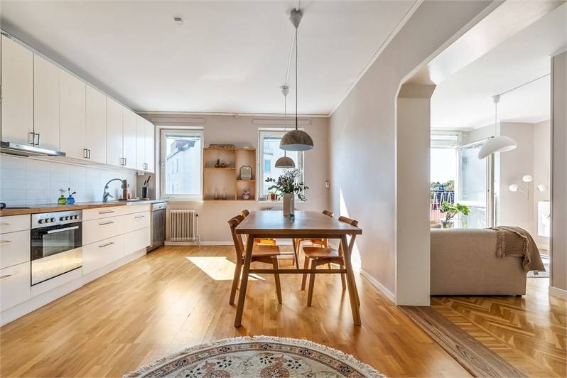 3 rum lägenhet på Ängkärrsgatan 3, vån 5 av 6 Gamla Huvudsta, Solna kommun - bild 5