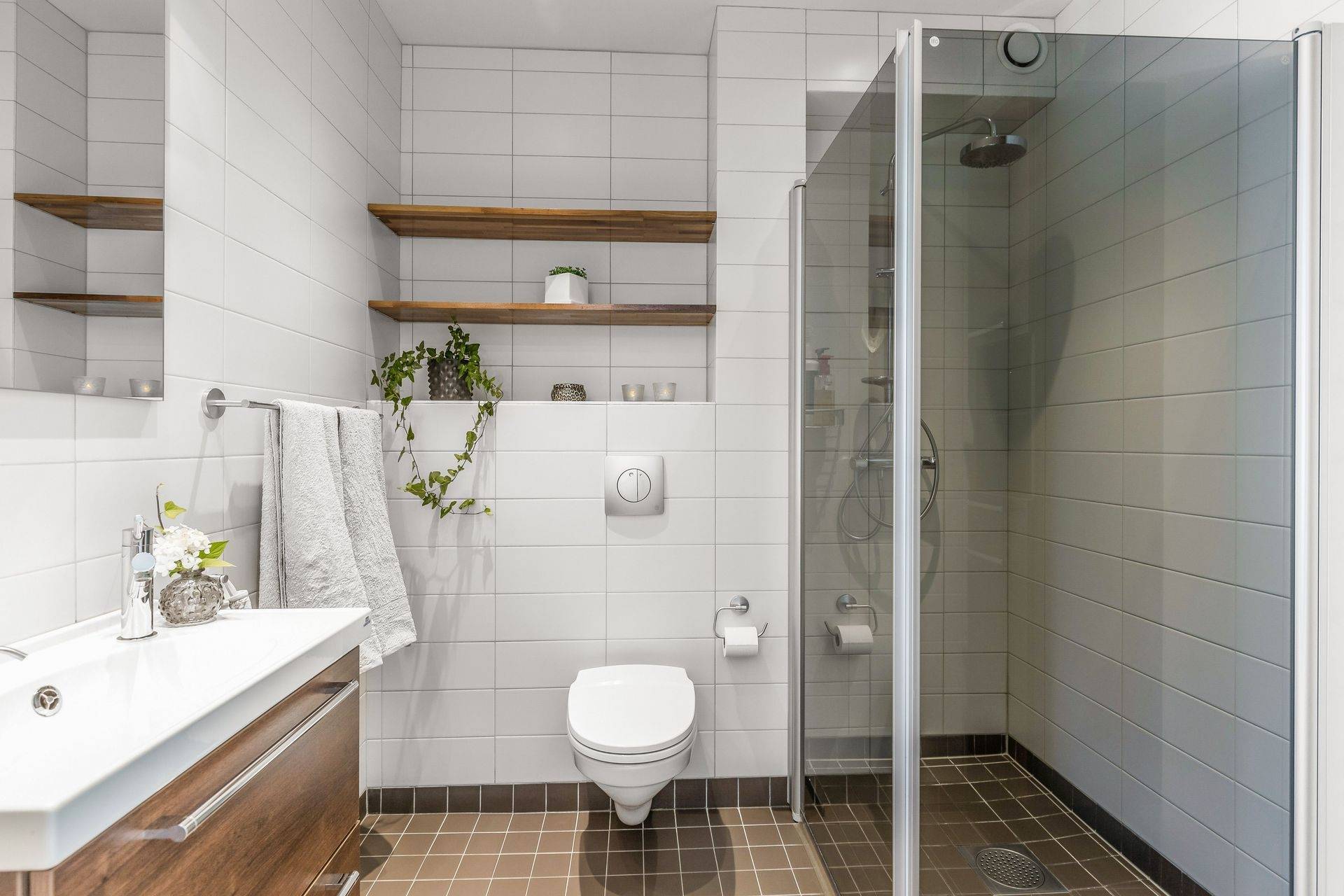 6 rum Radhus på Kärnbogatan 6D Mariefred Strängnäs kommun - bild 24