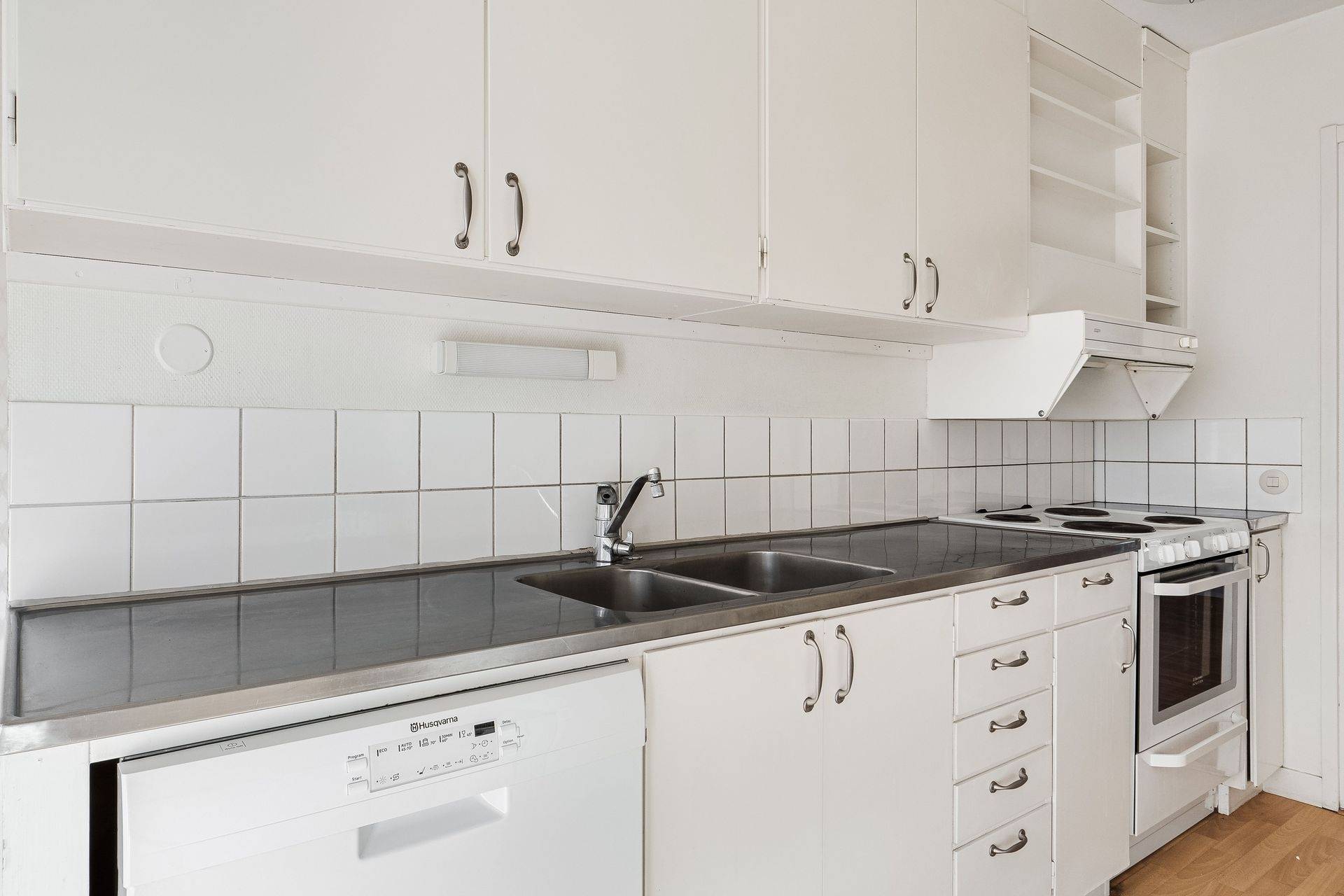 4 rum Lägenhet på Ringduvegatan 109 Råby Västerås kommun - bild 4