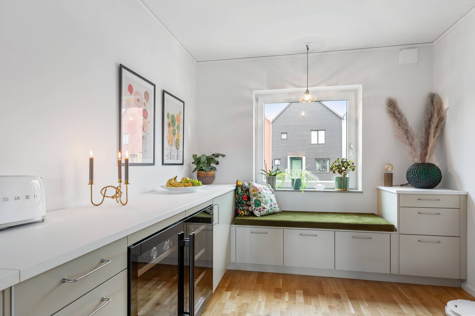 8 rum Radhus på Älvsundavägen 48 Eds Allé/Runby Upplands Väsby kommun - bild 7