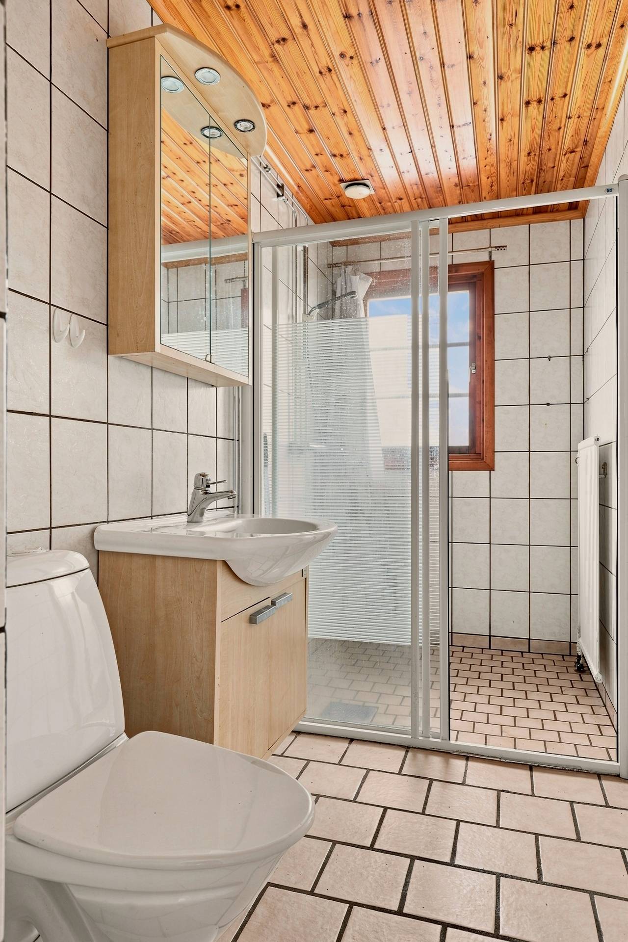 5 rum Villa på Furuvägen 2 Målilla Hultsfreds kommun - bild 12