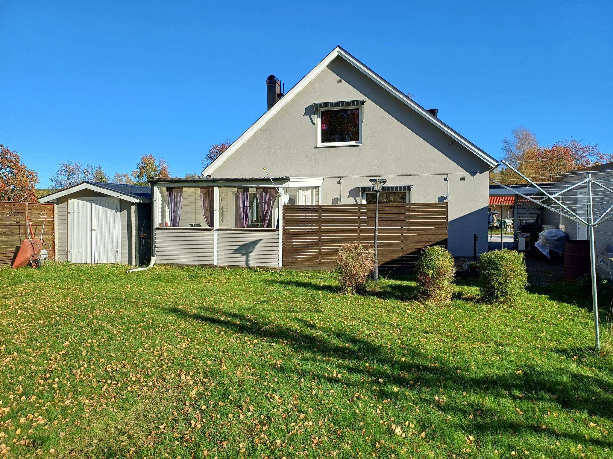5 rum Kedjehus på Långåkersvägen 9C+ 9D Storå Lindesbergs kommun - bild 2
