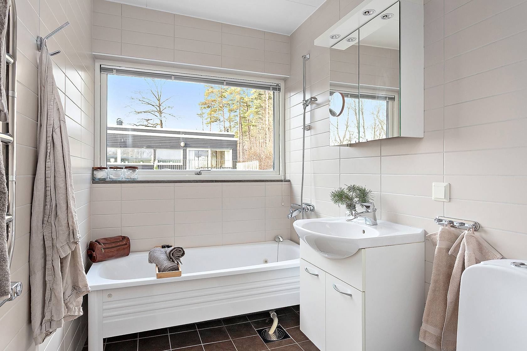 5 rum Parhus på Kring-Alles väg 32 A Lerum Lerums kommun - bild 33