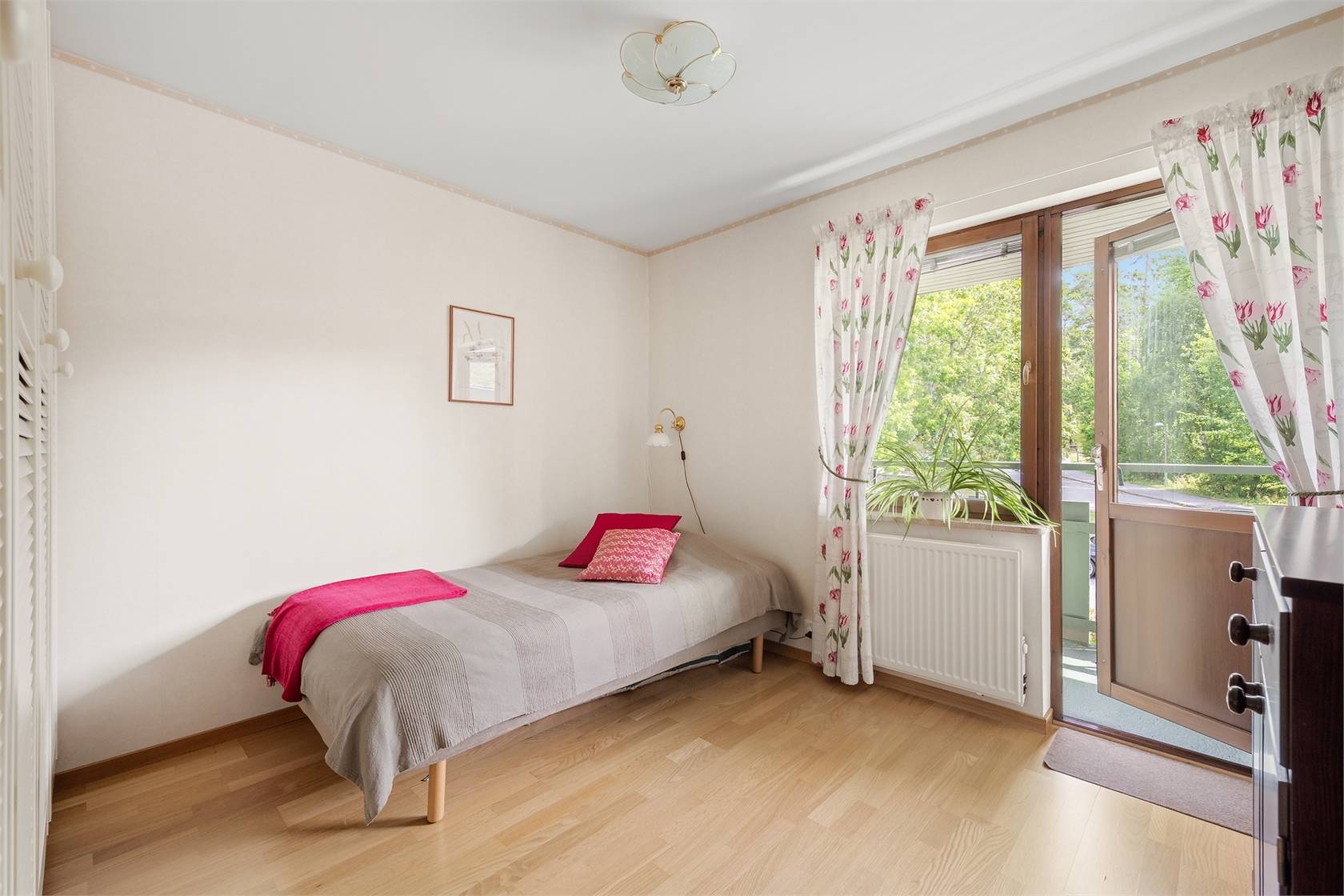 6 rum Villa på Blåeldsvägen 45 Hässelby Stockholms kommun - bild 16