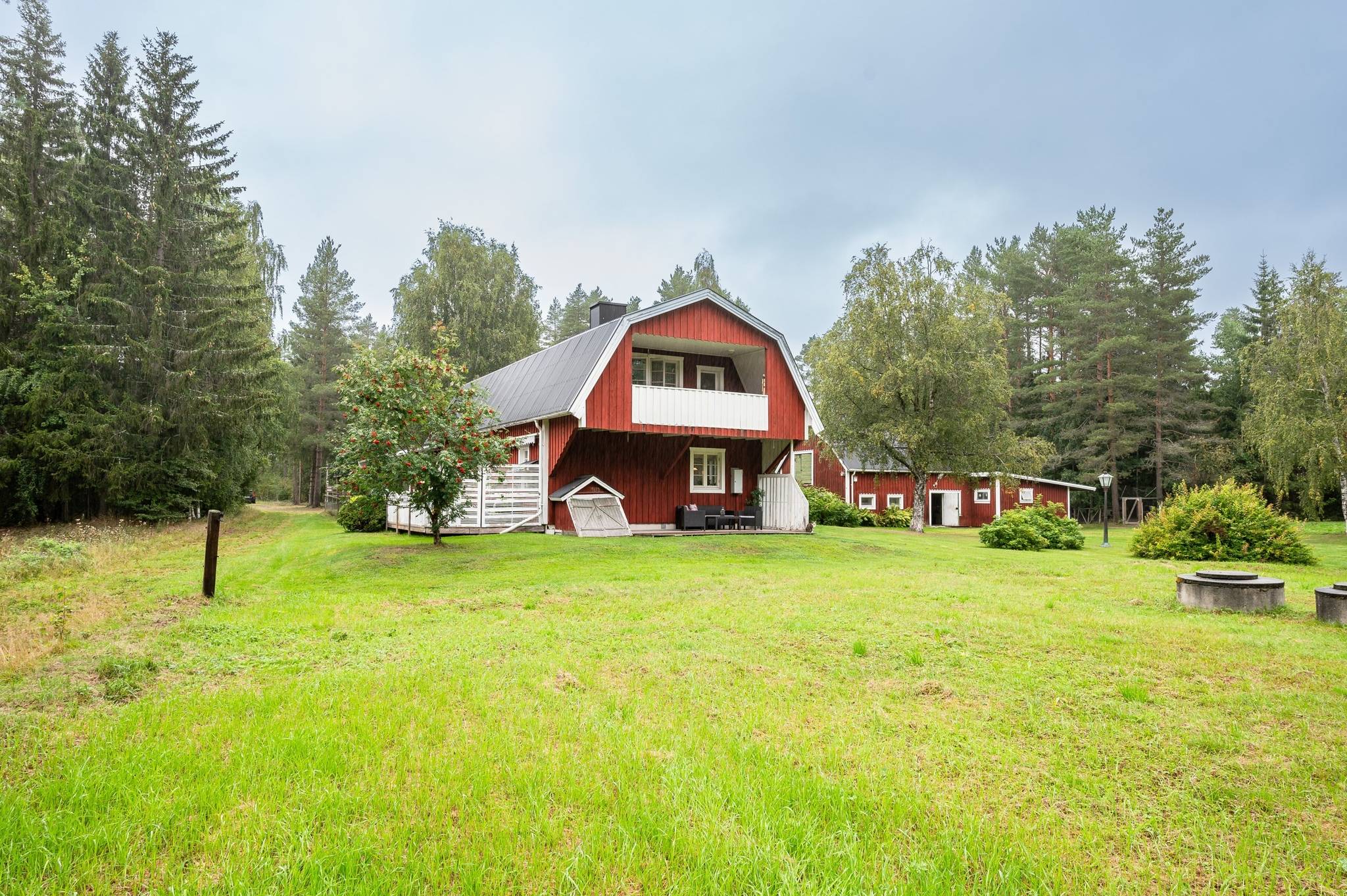 4 rum Gård/skog på Gala 114 Gala Örnsköldsviks kommun - bild 2