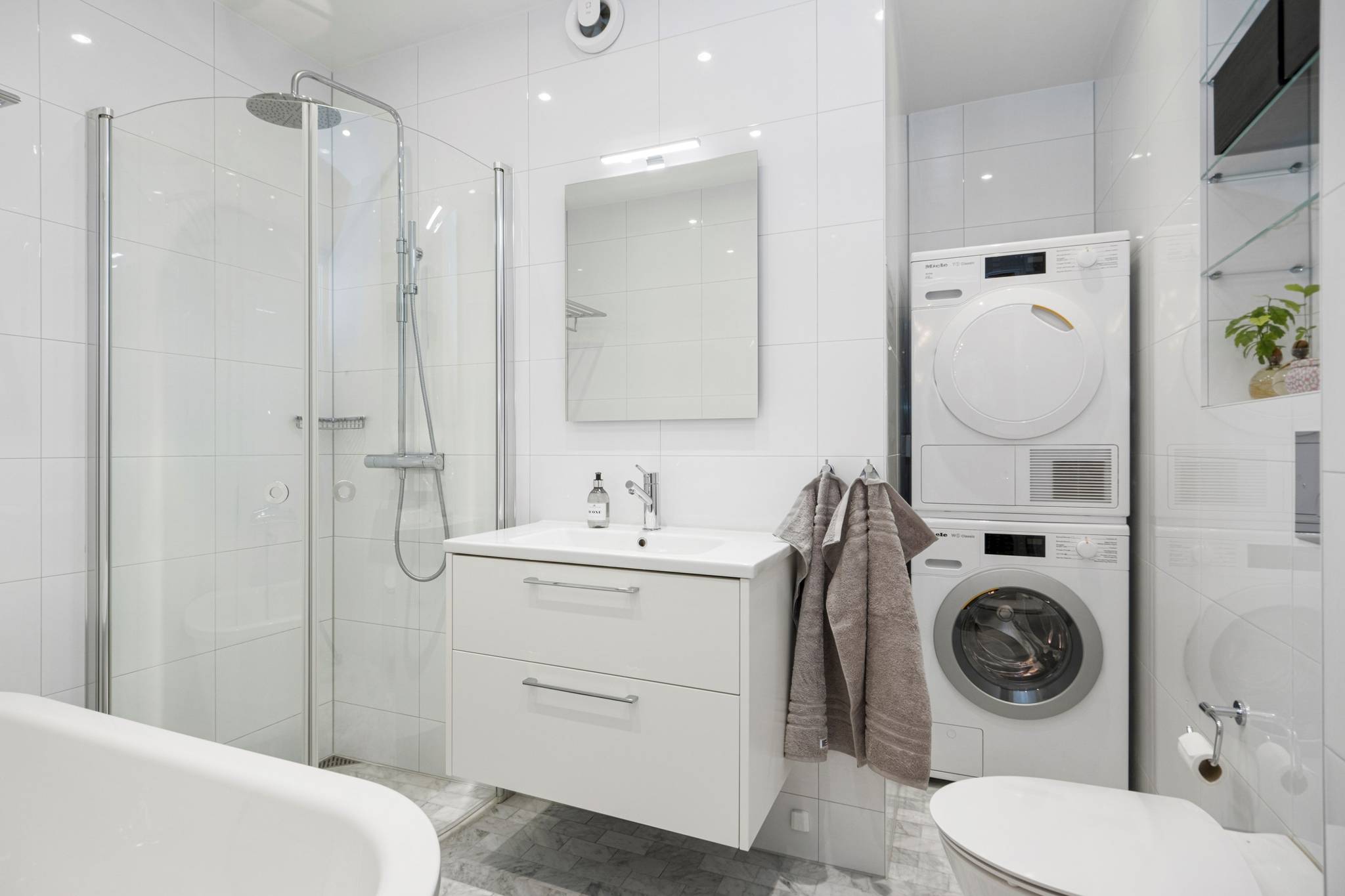 3.5 rum Lägenhet på Brantingsgatan 45, 2tr Gärdet - Östermalm Stockholms kommun - bild 16