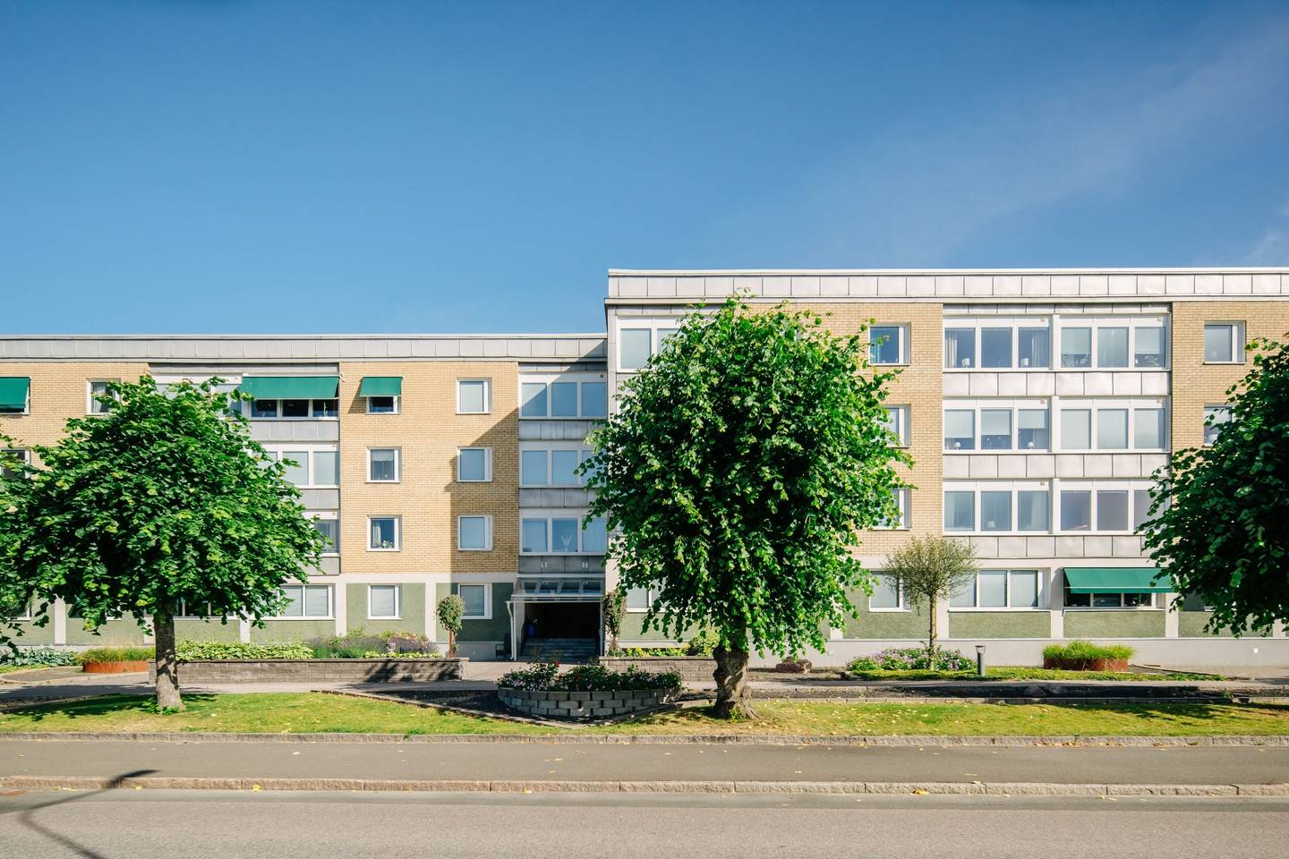 3 rum Lägenhet på Strandvägen 17 Centrum Mariestads kommun - bild 2