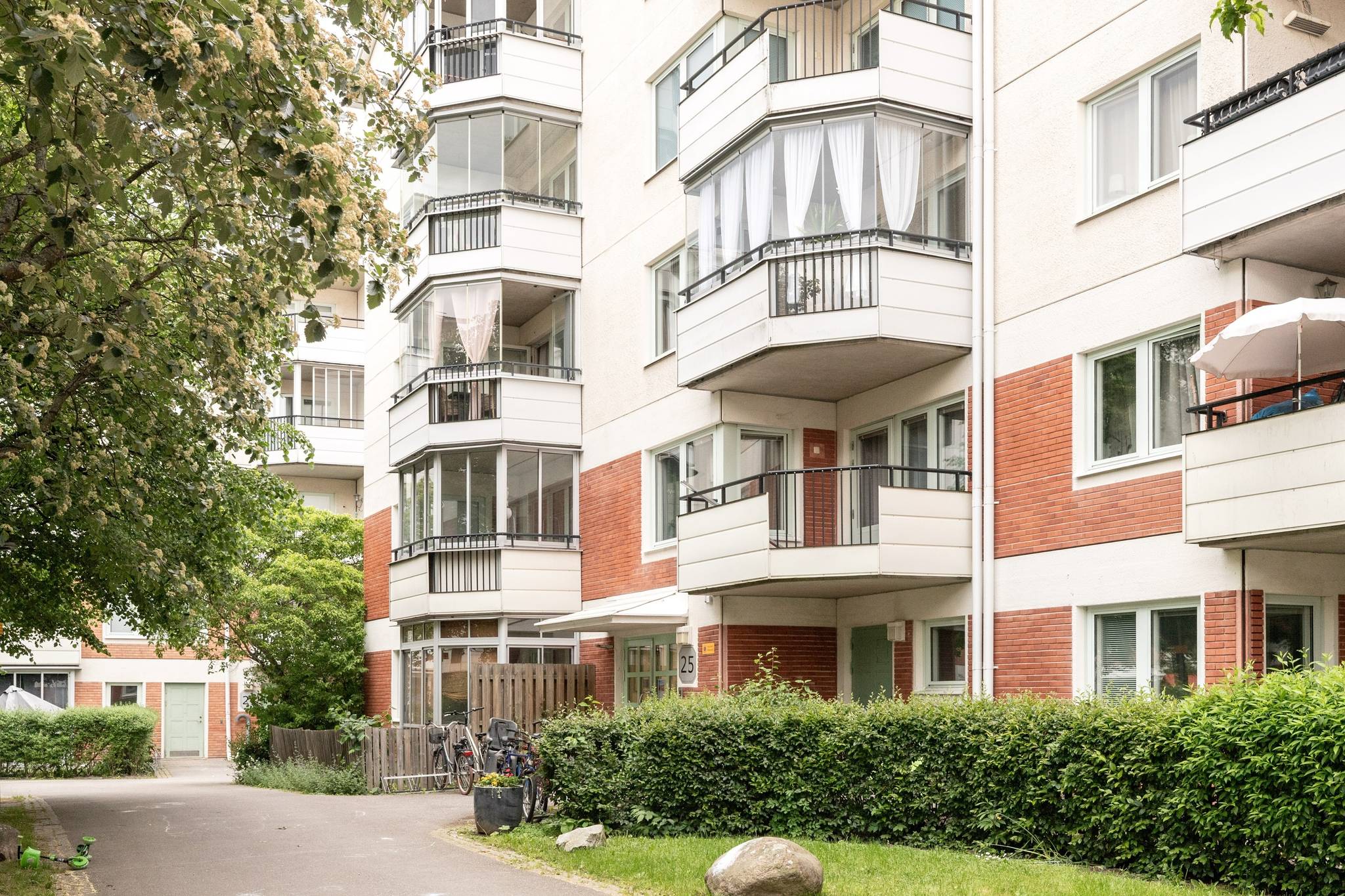 4 rum Lägenhet på Mjölnerbacken 25 Rissne Sundbybergs kommun - bild 17