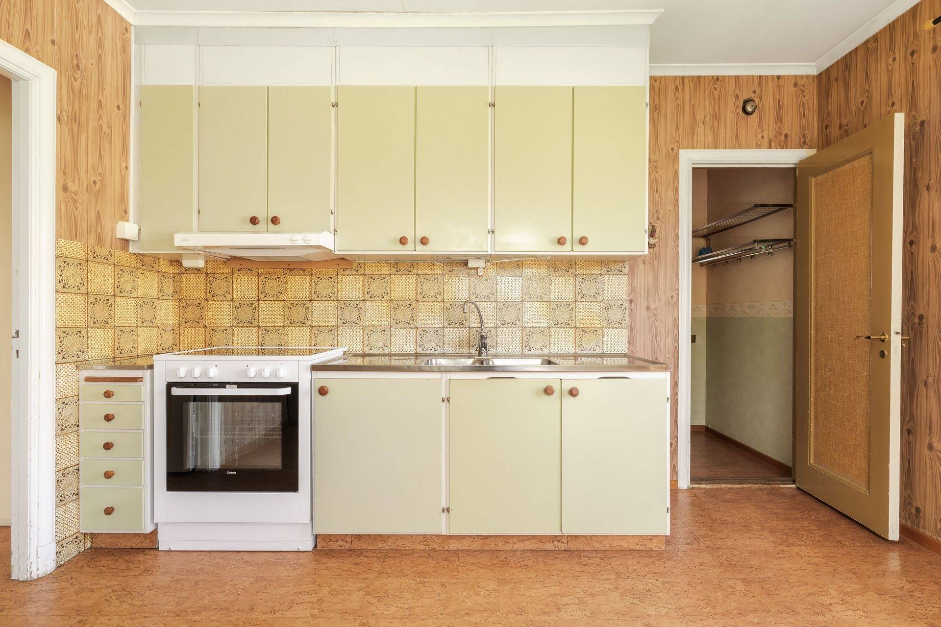 9 rum Villa på Talmansgatan 1 Bohult Karlskoga kommun - bild 7