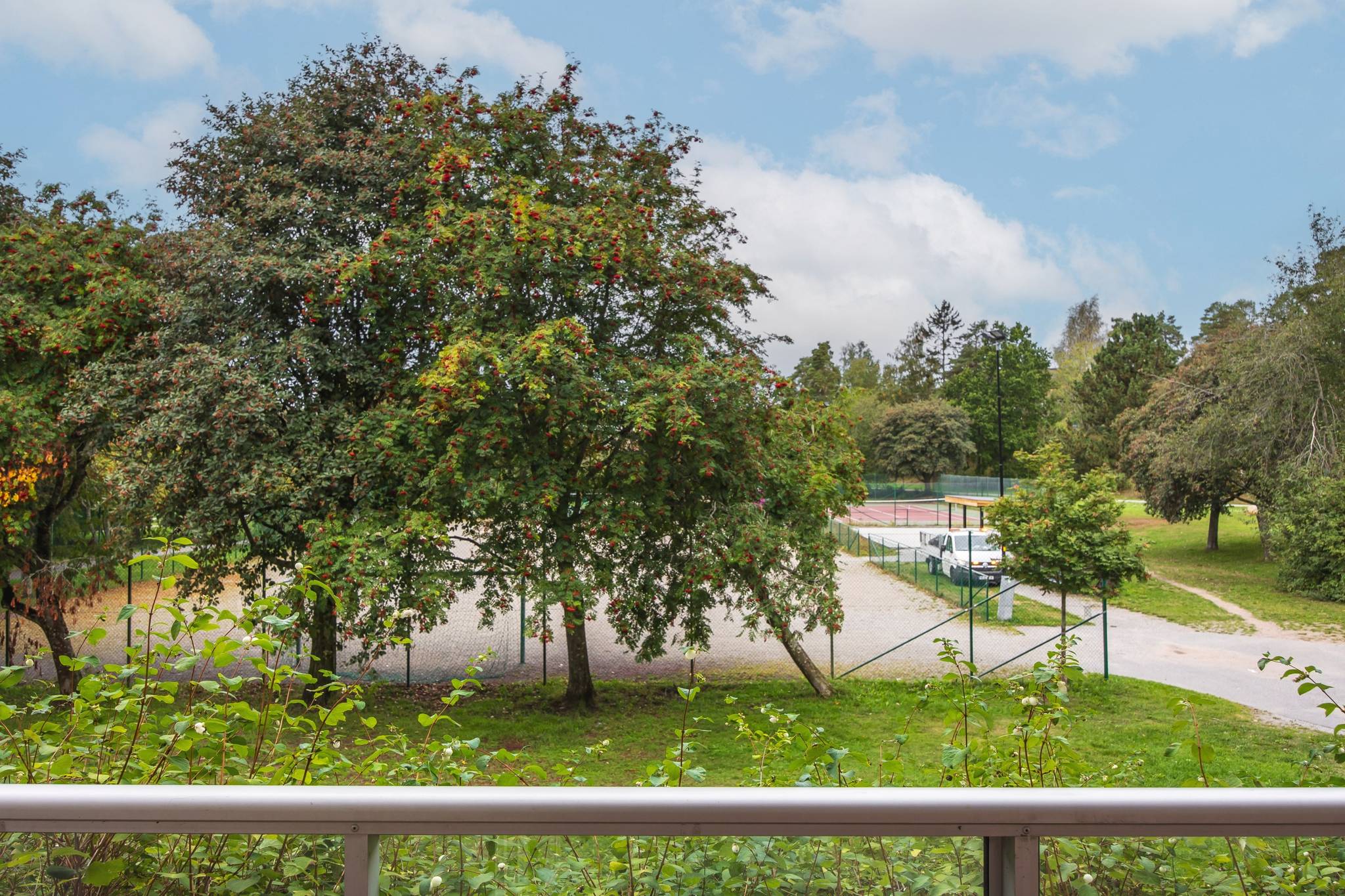 3 rum lägenhet på Utövägen 28 Västra Orminge, Nacka kommun - bild 2
