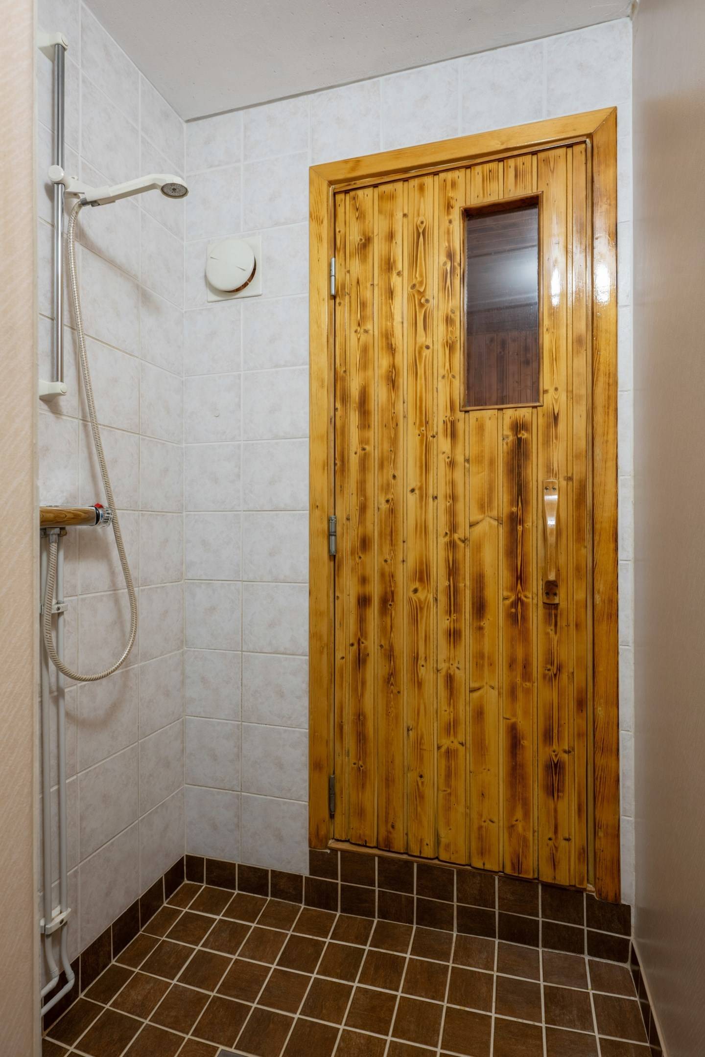 5 rum Villa på Lostigen 26 Ekeby Södertälje kommun - bild 22