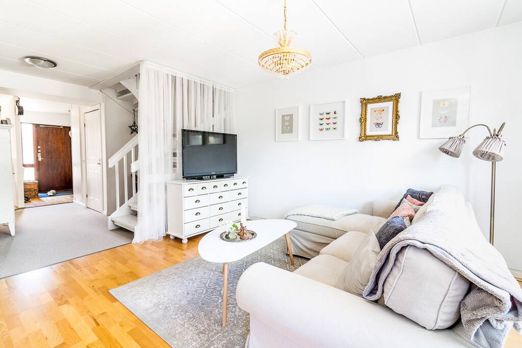 3 rum Par-/kedje-/radhus på Glimmergången 11 Stenby Eskilstuna kommun - bild 33