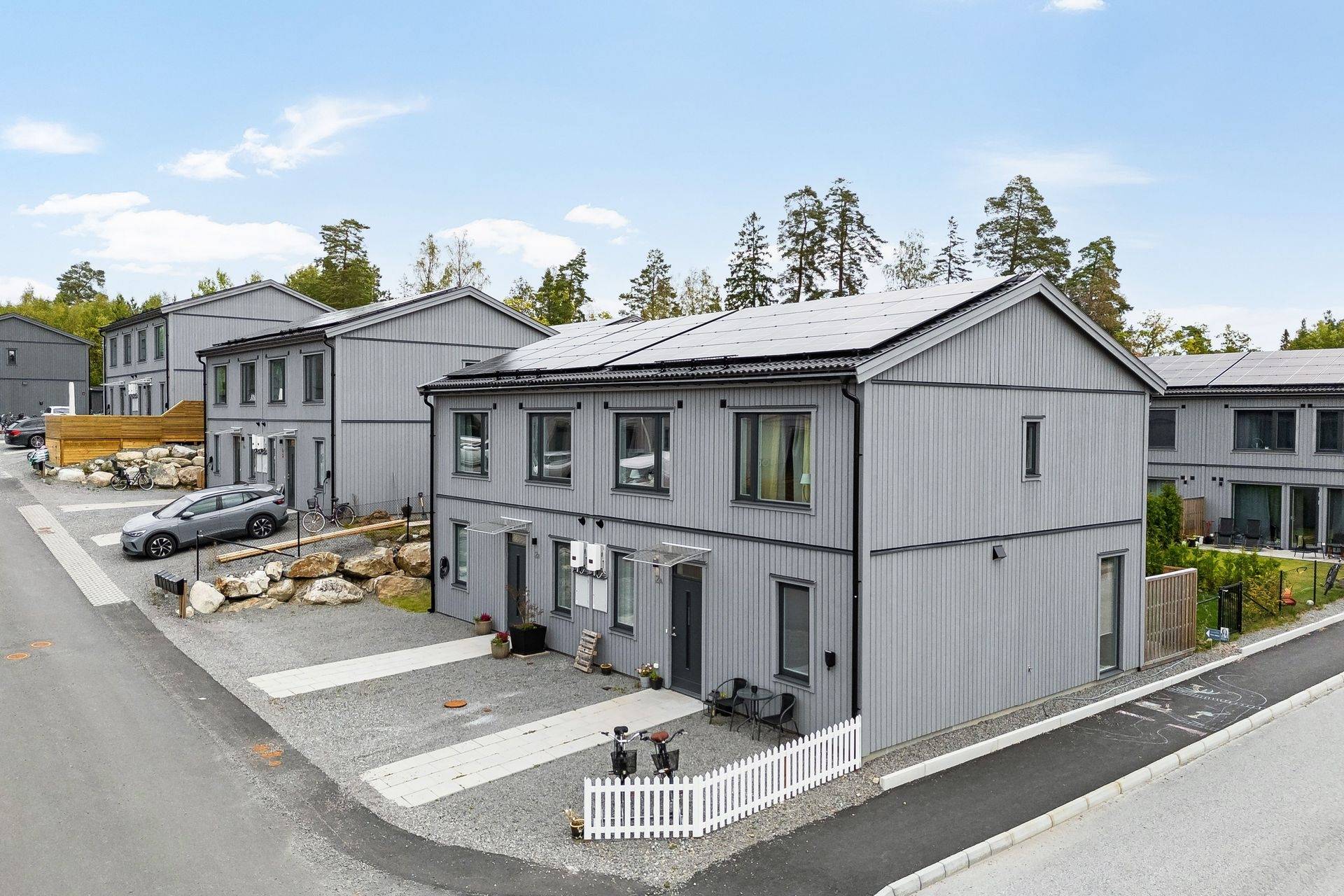5 rum Par-/kedje-/radhus på Vildsvinsvägen 2B Mariefred Strängnäs kommun - bild 47