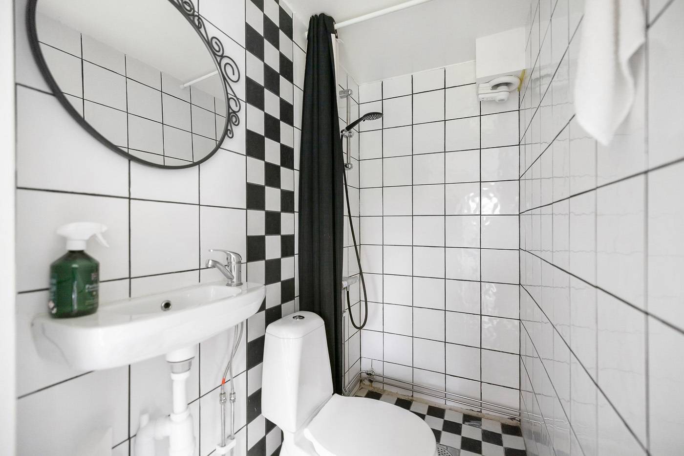 10 rum Villa på Tömvägen 4 Järfälla kommun - bild 25