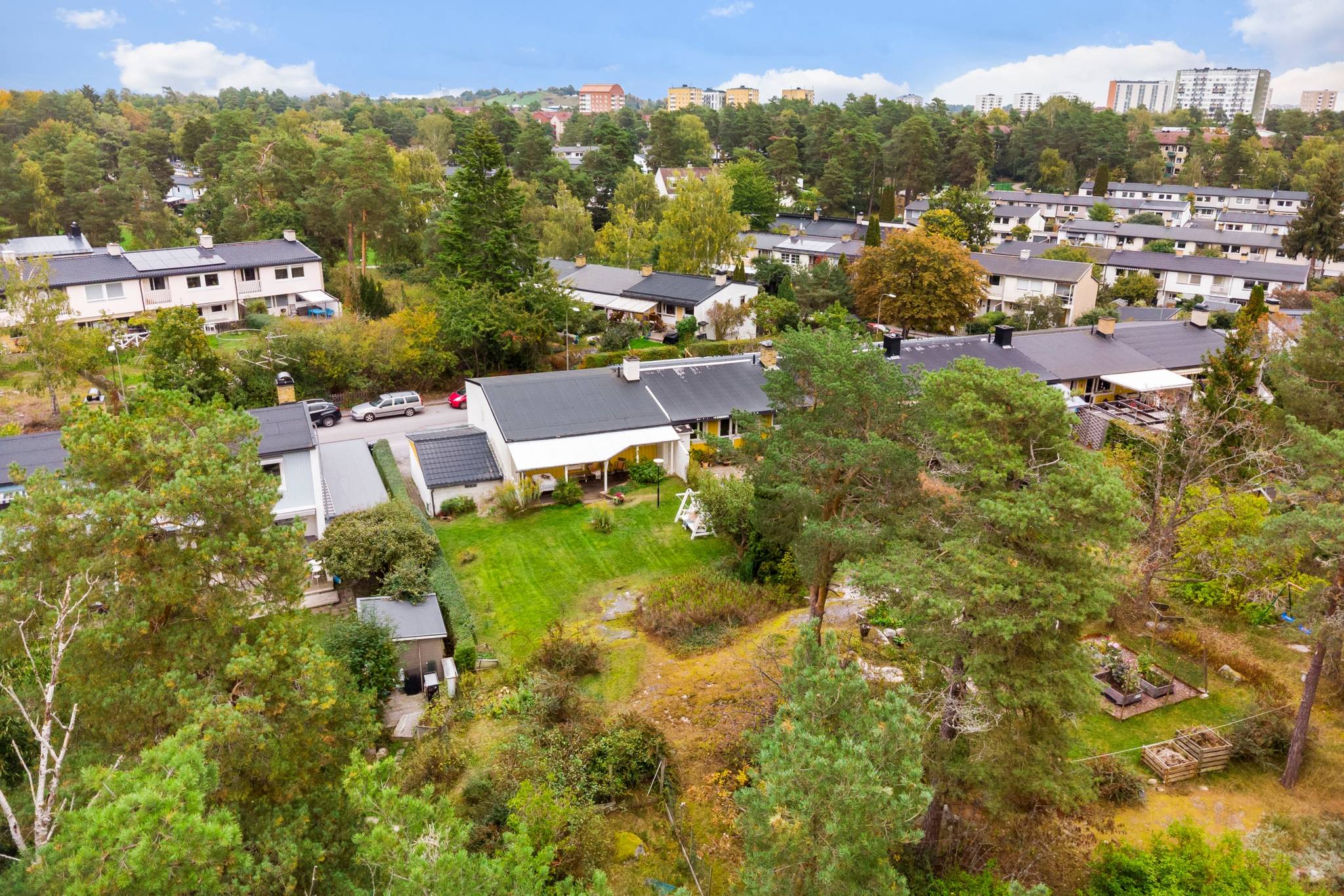 6 rum radhus på Friherregatan 107 Hässelby Gård, Stockholms kommun - bild 3