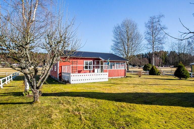 3 rum Fritidsboende på Nyponstigen 4 Svebråta - Vid Mullsjön Hjo kommun - bild 18