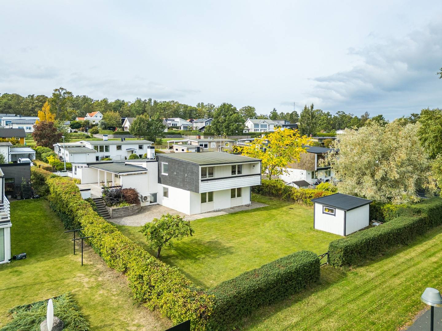 6 rum Villa på Klarabergsgatan 11 Väster Hjo kommun - bild 1