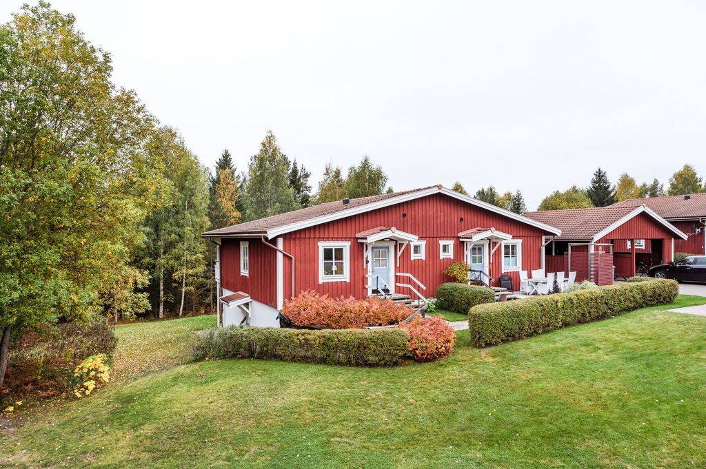 4 rum Par-/kedje-/radhus på Malins väg 1 Skräddarbacken Borlänge kommun - bild 2
