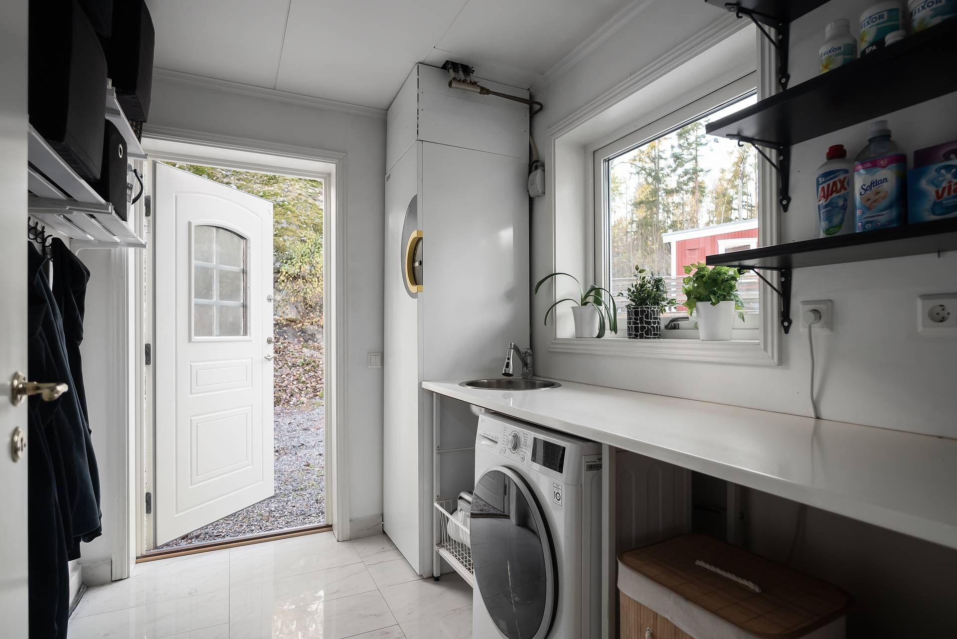 6 rum Villa på Skogstorp transjön 4 Hemfosa Haninge kommun - bild 16
