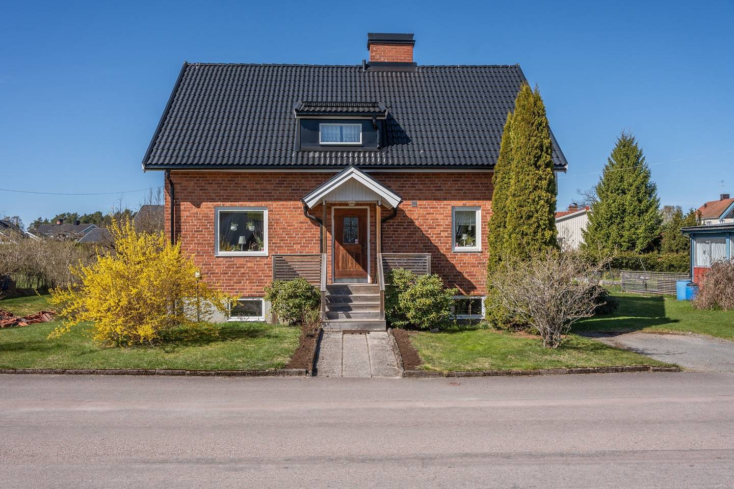6 rum Villa på Blomvägen 5 Säffle kommun - bild 2