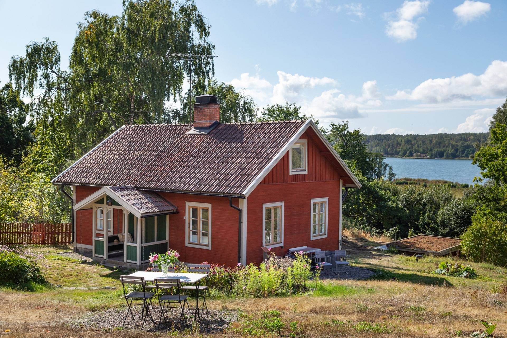 5 rum vinterbonat fritidshus på Tunaby Lovisedal 1 & Tunaby Lillstuga 1 Tunaby Lovisedal, Trosa kommun - bild 1
