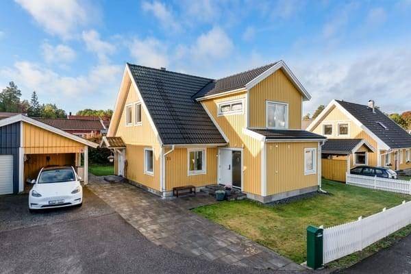Täby, Täby kommun