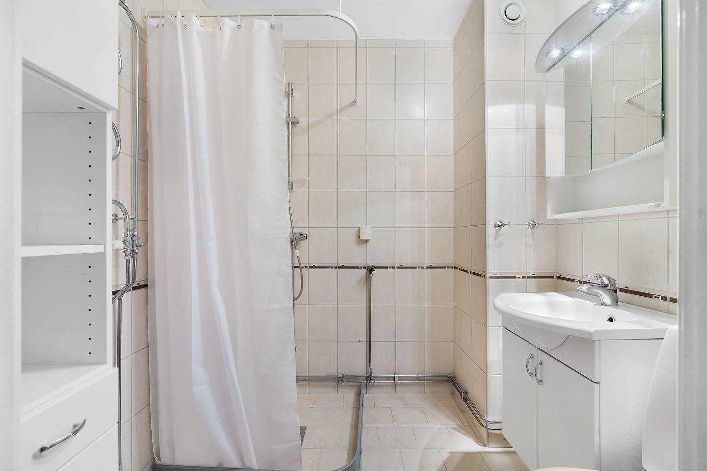 3 rum Lägenhet på Terrassvägen 10A Centralt Örnsköldsvik Örnsköldsviks kommun - bild 6