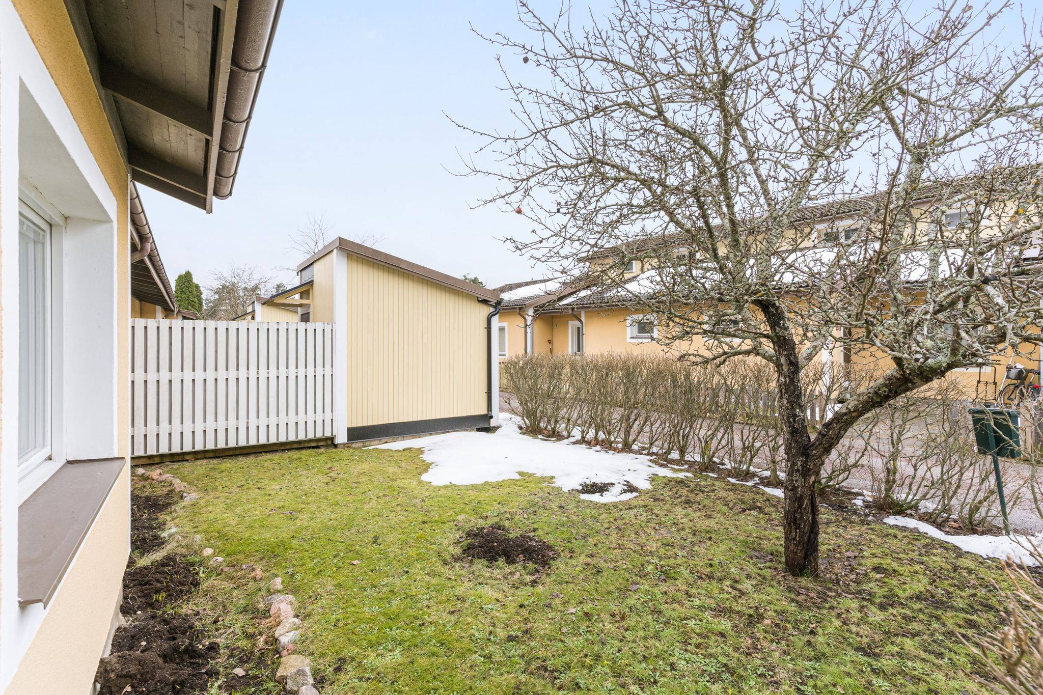 3 rum Radhus på Hövdingavägen 47A Södra Bomhus Gävle kommun - bild 2