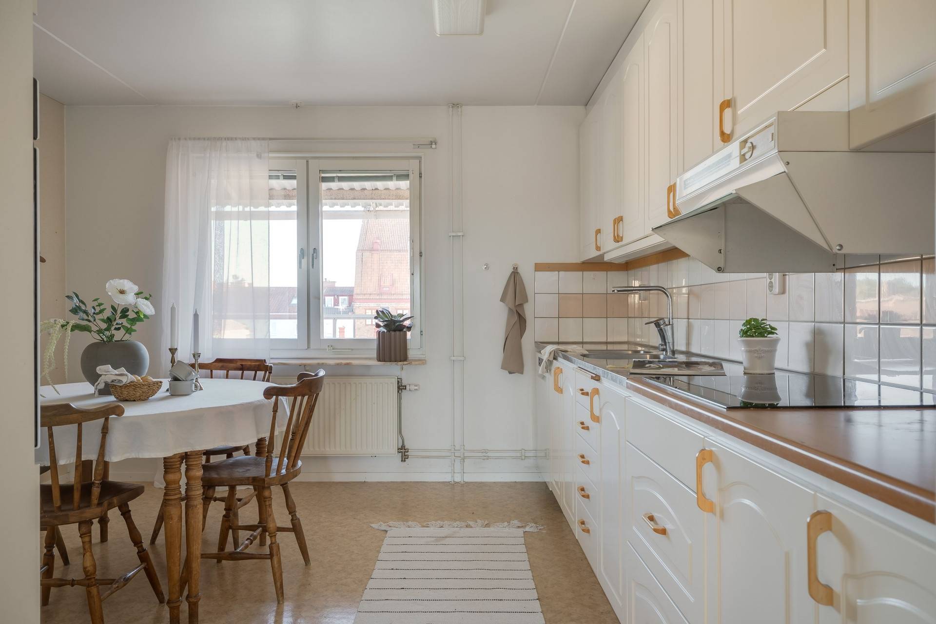 2 rum lägenhet på Brunnsgatan 60 A Centralt Väster, Nyköpings kommun - bild 2