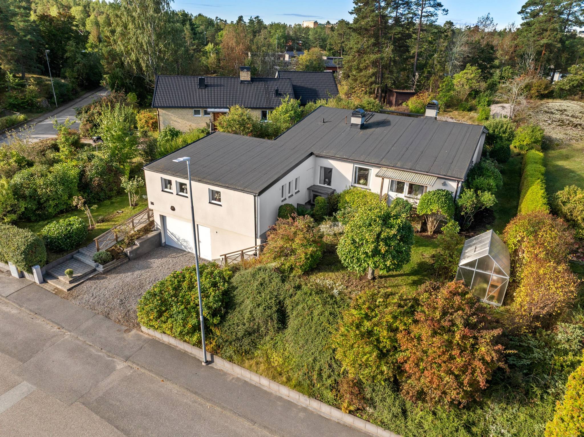 6 rum Villa på Vinbärsvägen 16 Fårdala Tyresö kommun - bild 37