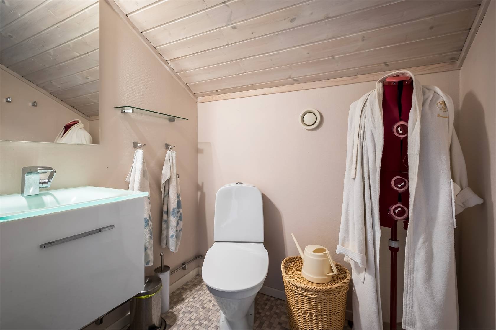 5 rum Villa på Kvarnbergsvägen 34A Centrala Huddinge Huddinge kommun - bild 22