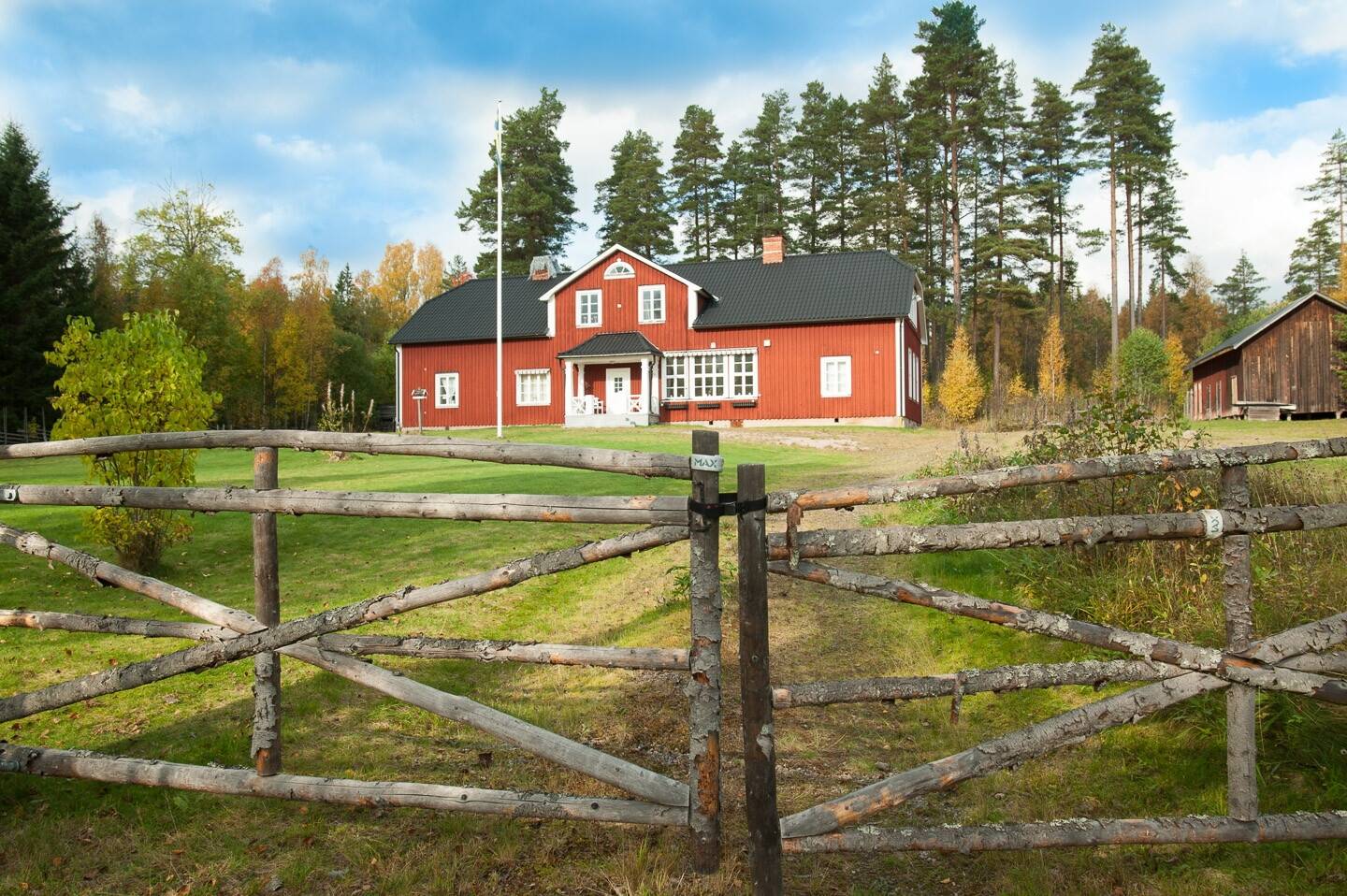 11 rum Fritidsboende på Metbäcken 109, 111 Finnskogen Torsby kommun - bild 51