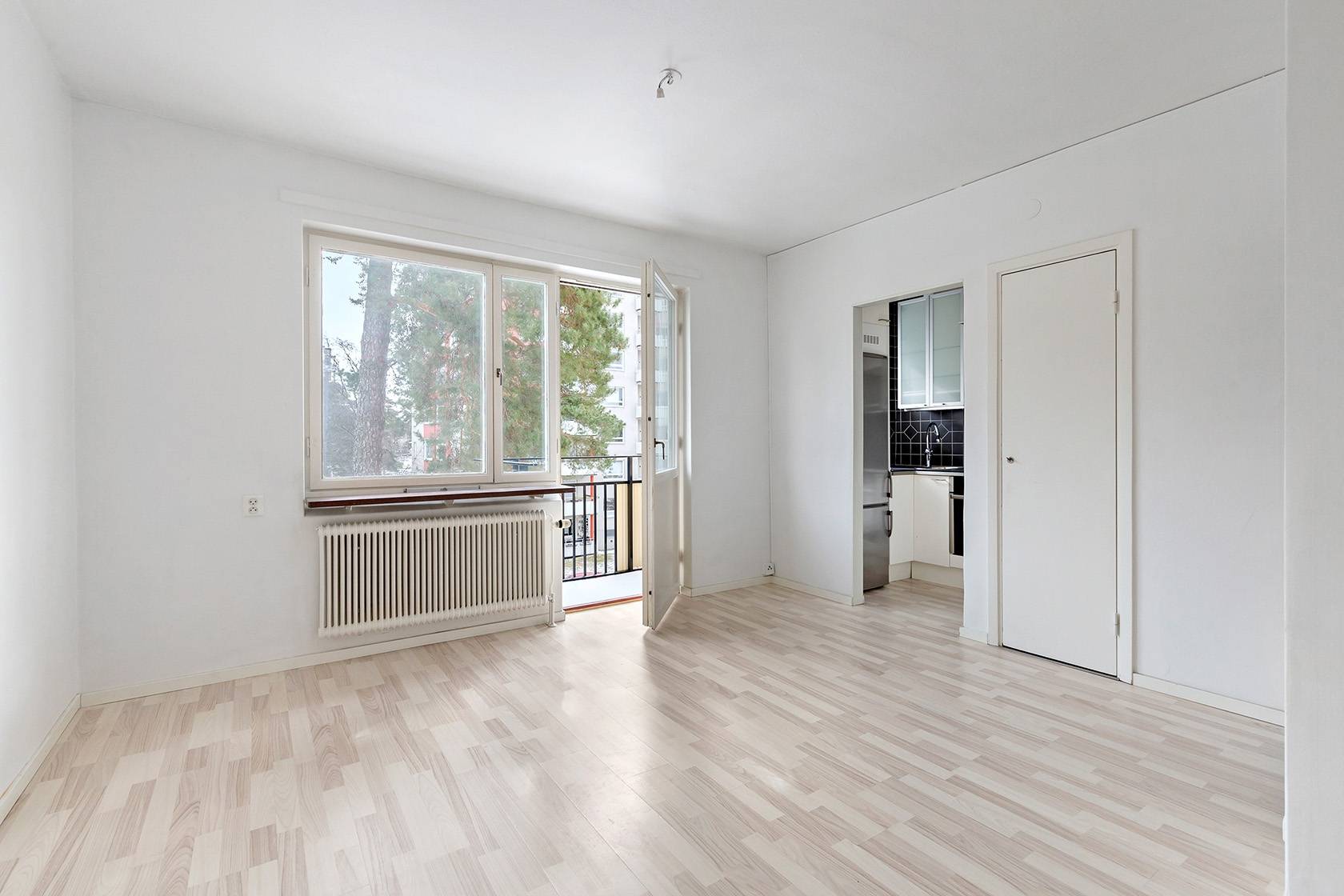 1 rum Lägenhet på Elias lönnrots väg 9 Blackeberg Stockholms kommun - bild 2