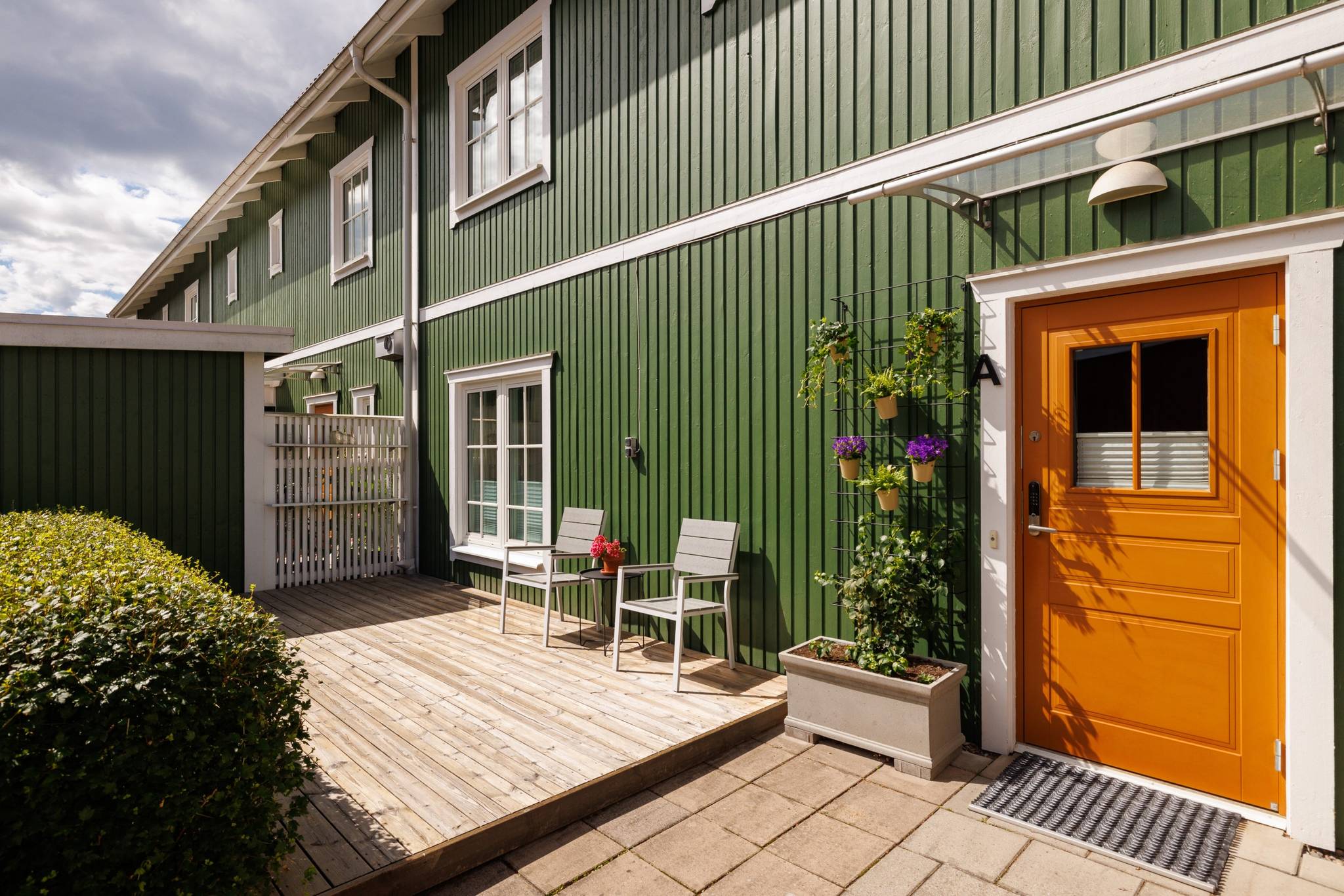 5 rum radhus på Hindergårdsgatan 6A Rynninge, Örebro kommun - bild 1