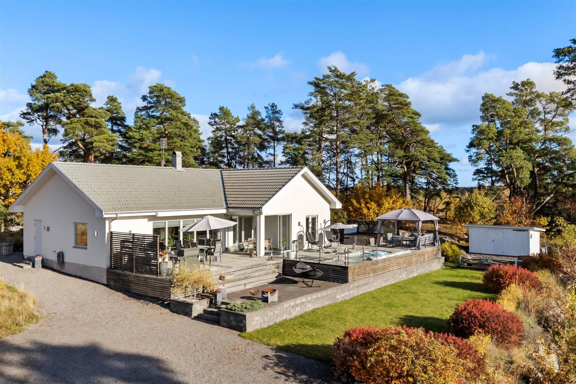 4 rum Vinterbonat fritidshus på Solö backe 5 Solö Norrtälje kommun - bild 2