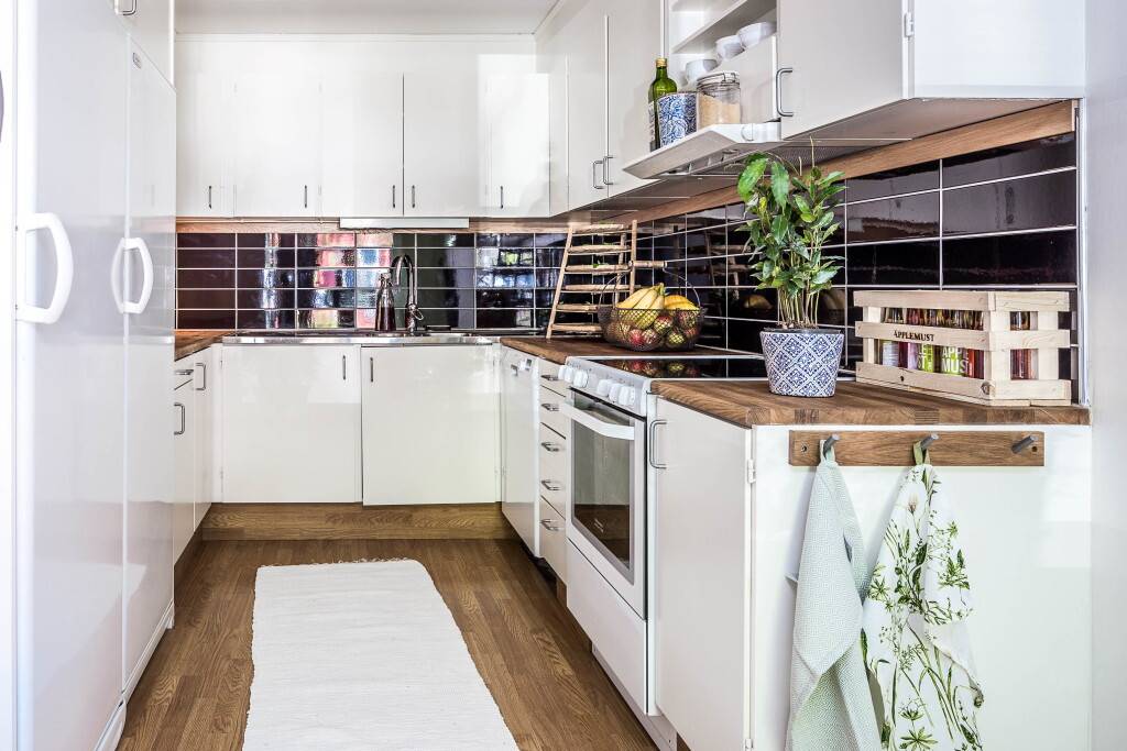 4 rum Parhus på Apoteksvägen 1 Kyrkbyn Gammelstad Luleå kommun - bild 2