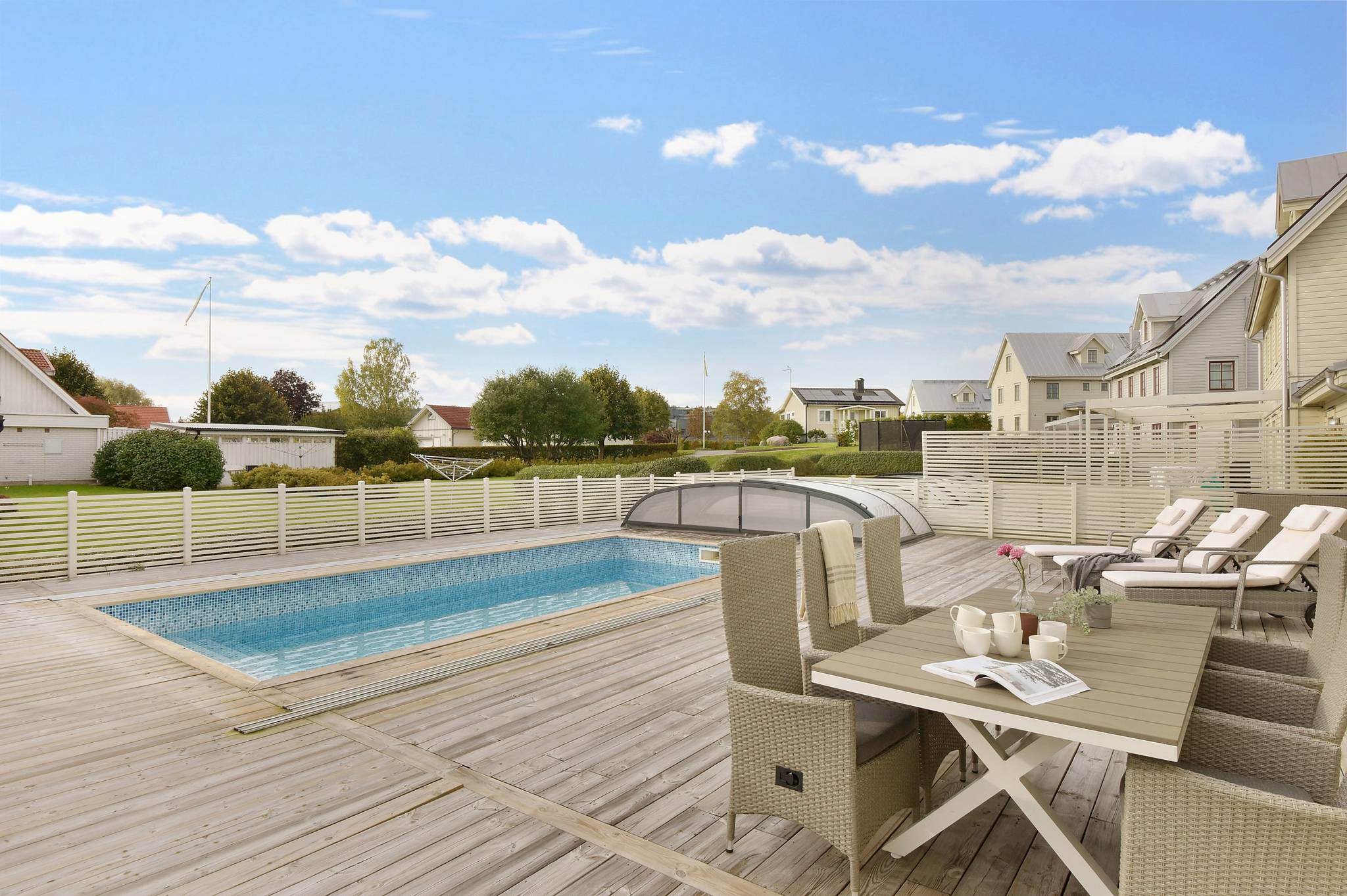 8 rum Villa på Runristarvägen 1 Skälby Järfälla kommun - bild 2