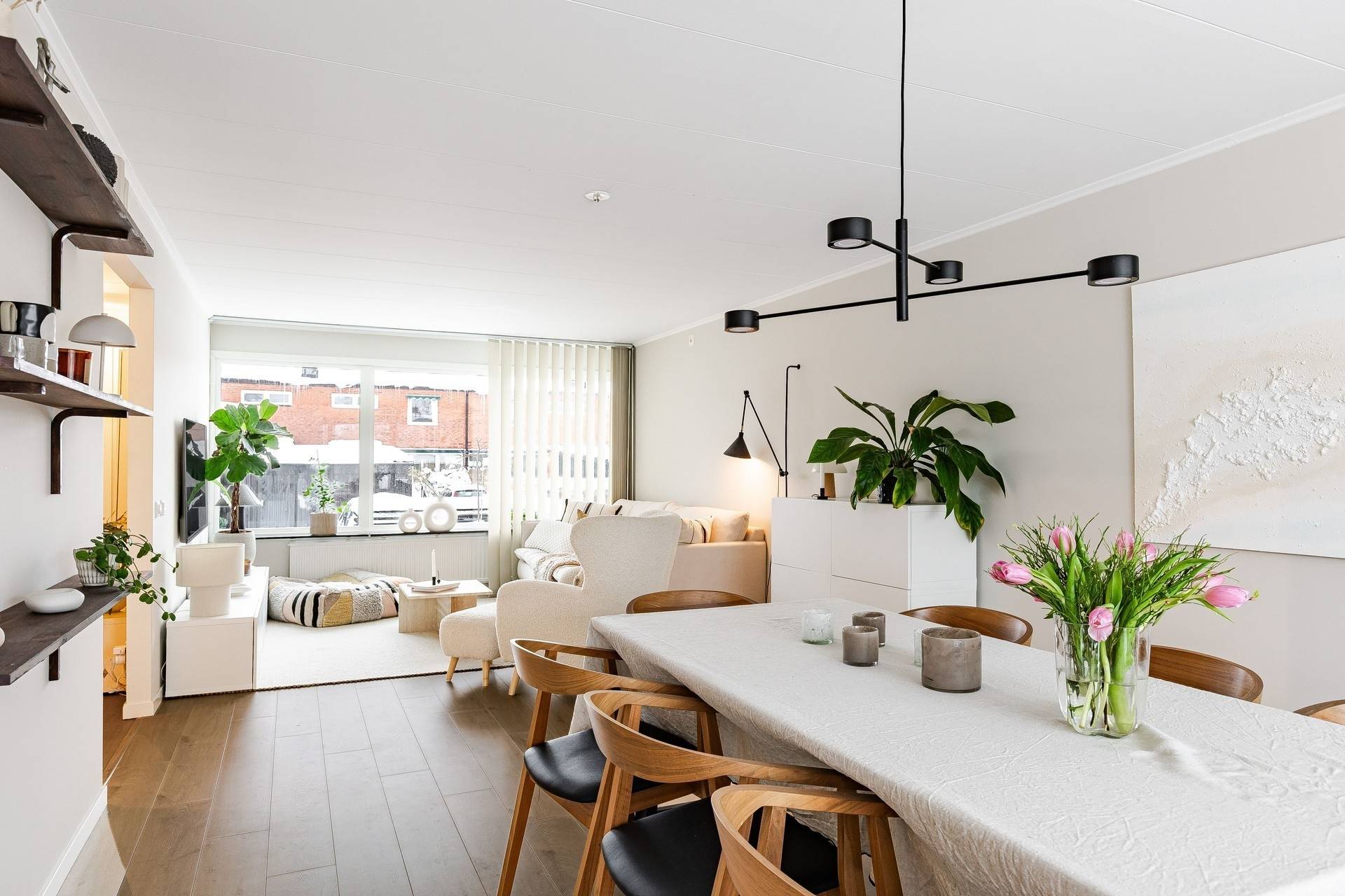 4 rum Radhus på Blomstervägen 6 Ulvhäll/Fridhem Strängnäs kommun - bild 23