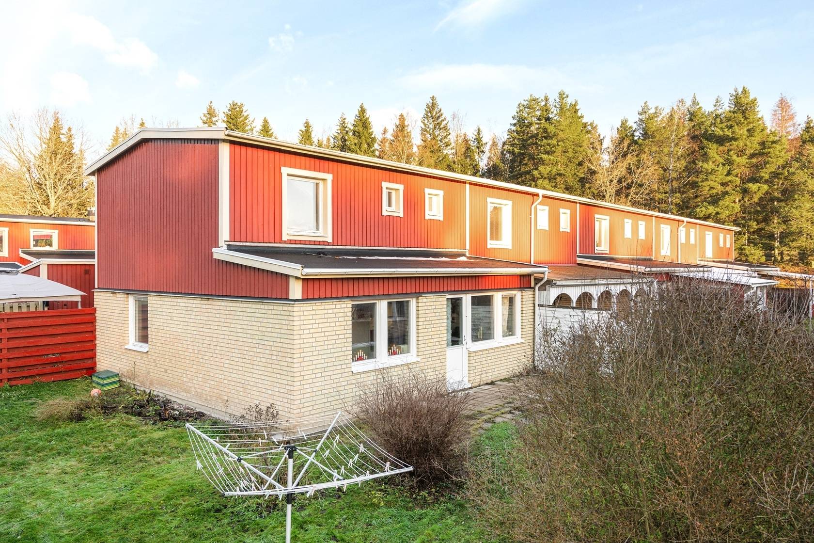 5 rum Lägenhet på Timotejvägen 10 Centralt Knivsta kommun - bild 2