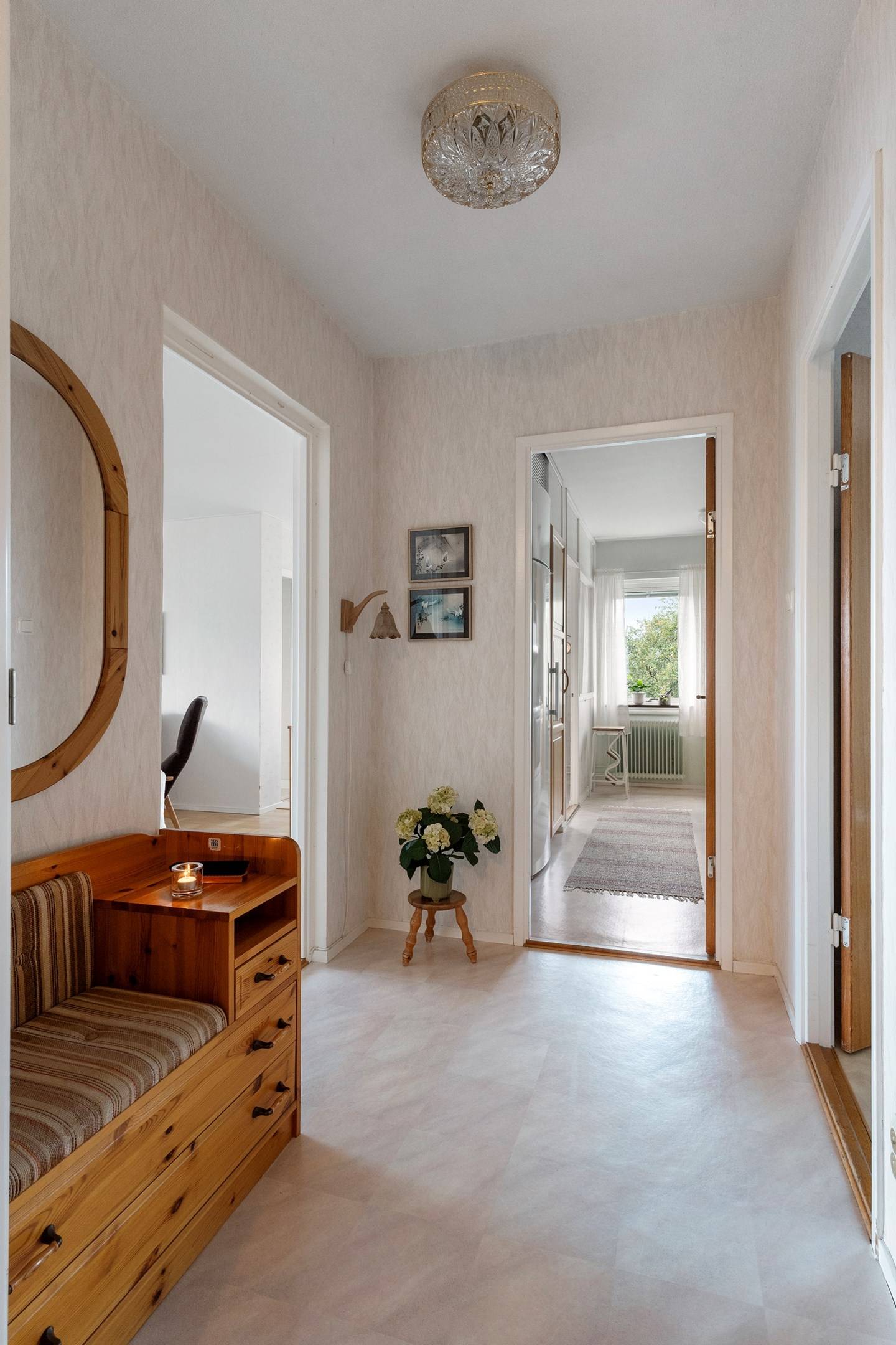 3 rum Lägenhet på Karlstorpsvägen 110 Karlstorp Trollhättans kommun - bild 8