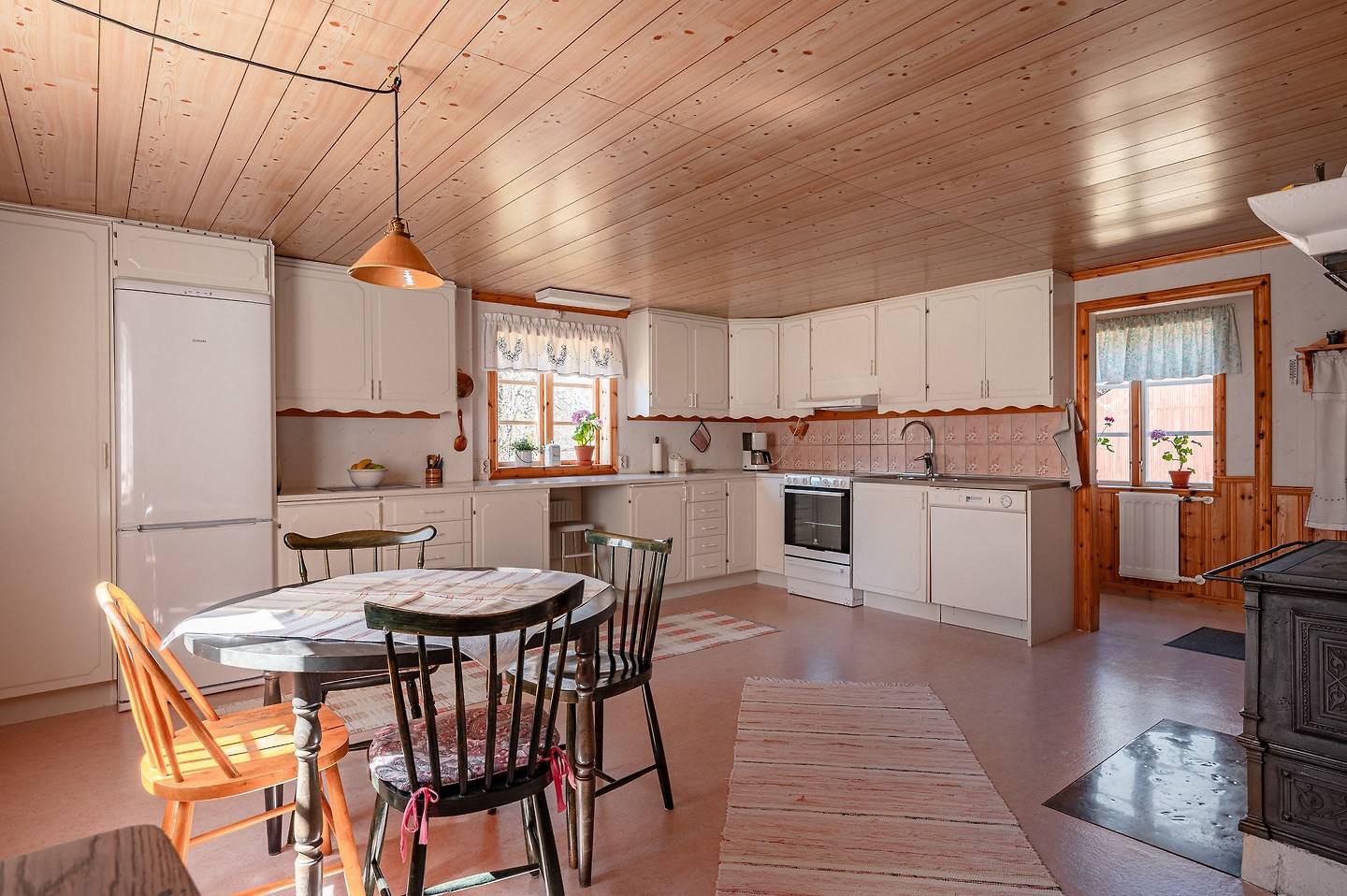 6 rum Fritidshus på Berreksvägen 75 Österfärnebo Sandvikens kommun - bild 15
