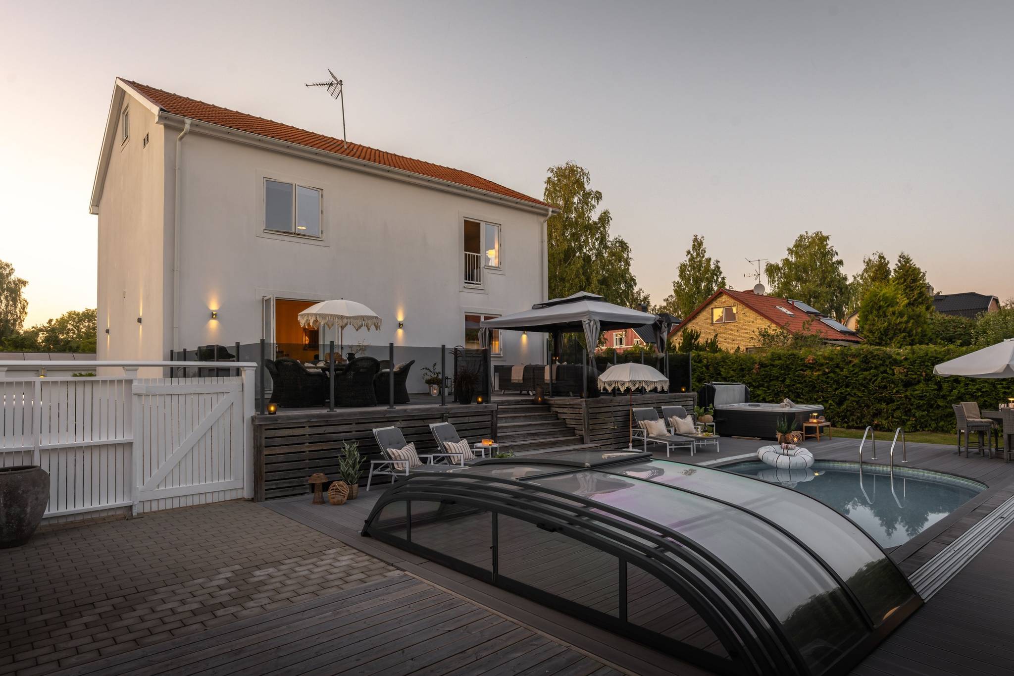 8 rum Villa på Björkallén 21 Rostastrand Örebro kommun - bild 55