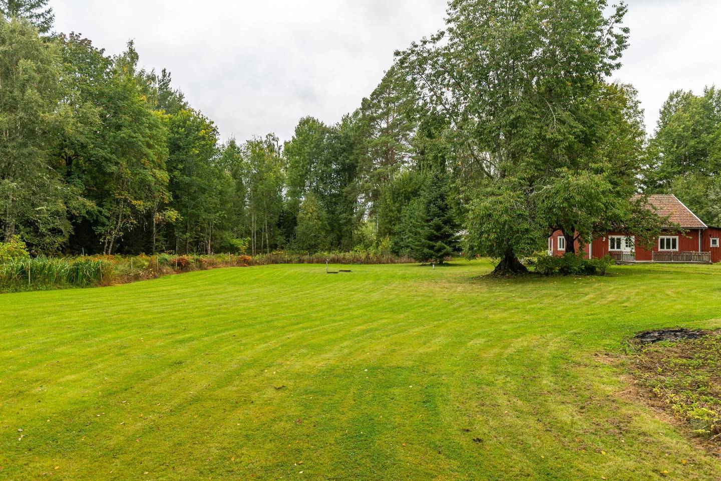 6 rum Gård utan jordbruk på Brännemo Karlslund Väring Skövde kommun - bild 38