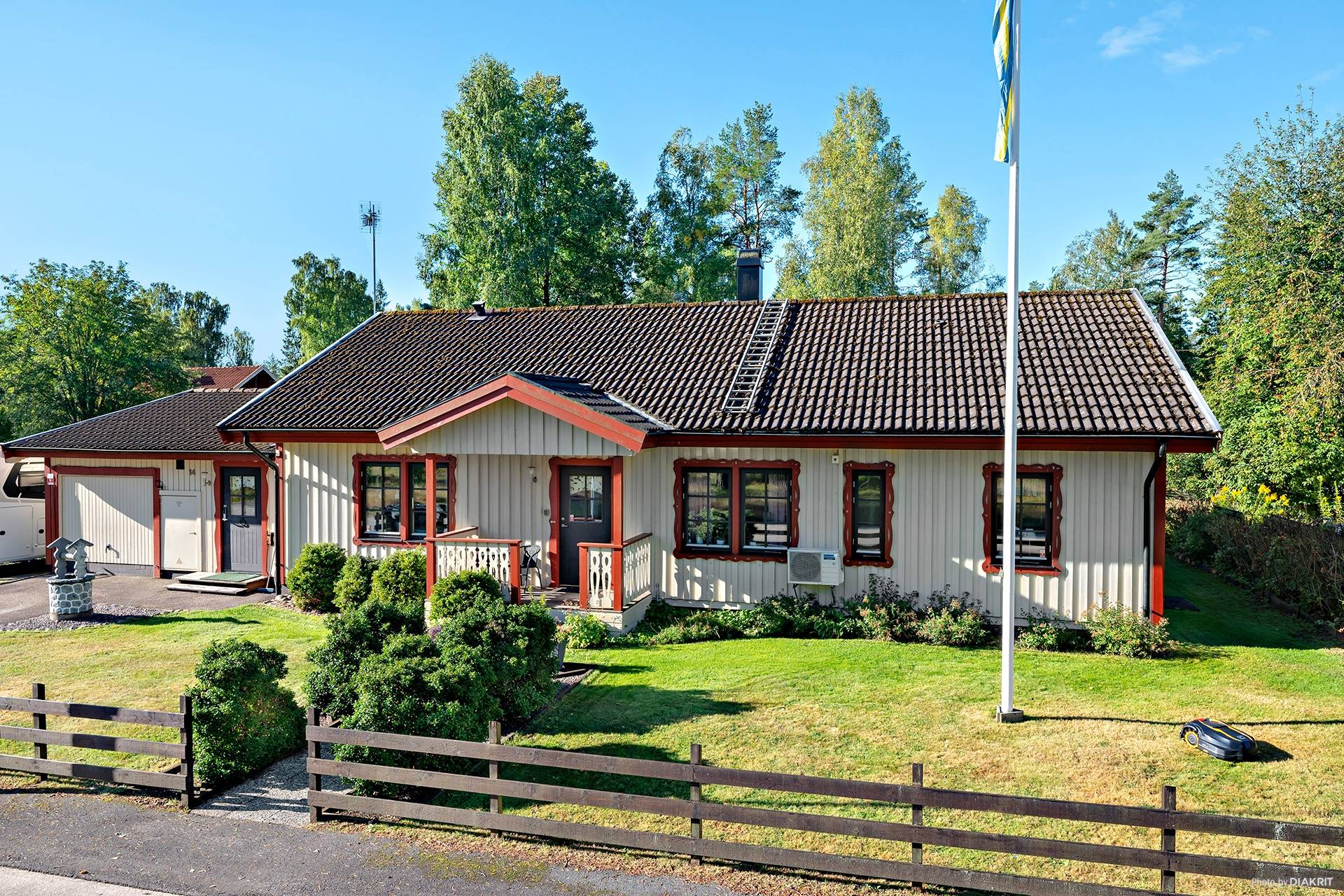 5 rum Villa på Mårtens väg 14 Nissafors Gnosjö kommun - bild 1