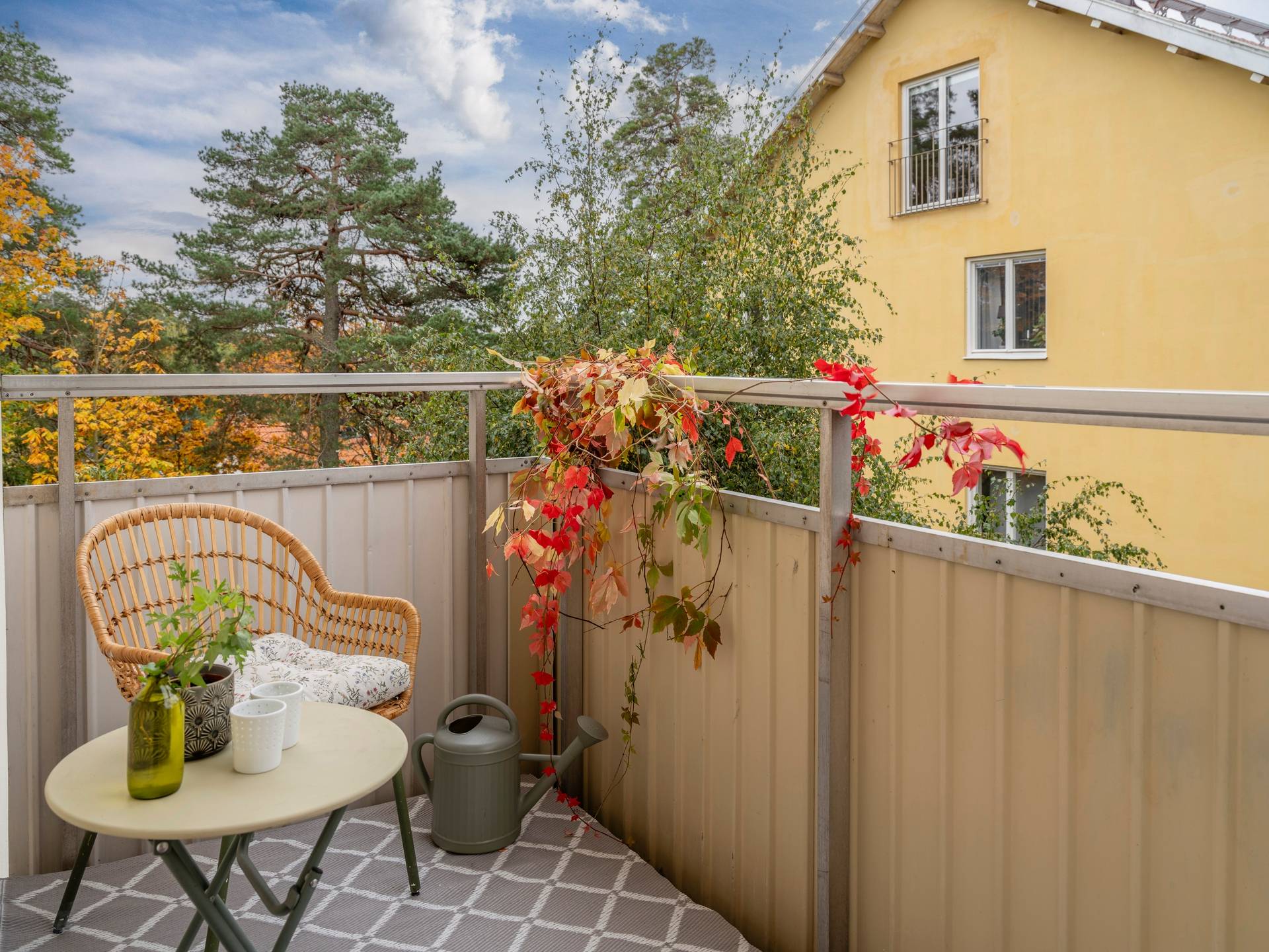3 rum lägenhet på Klubbacken 6 Mälarhöjden, Stockholms kommun - bild 1
