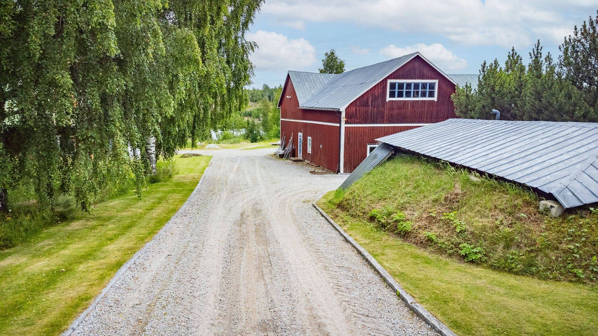 Gård/skog på Storhullsjön 445 Sundsvalls kommun - bild 54